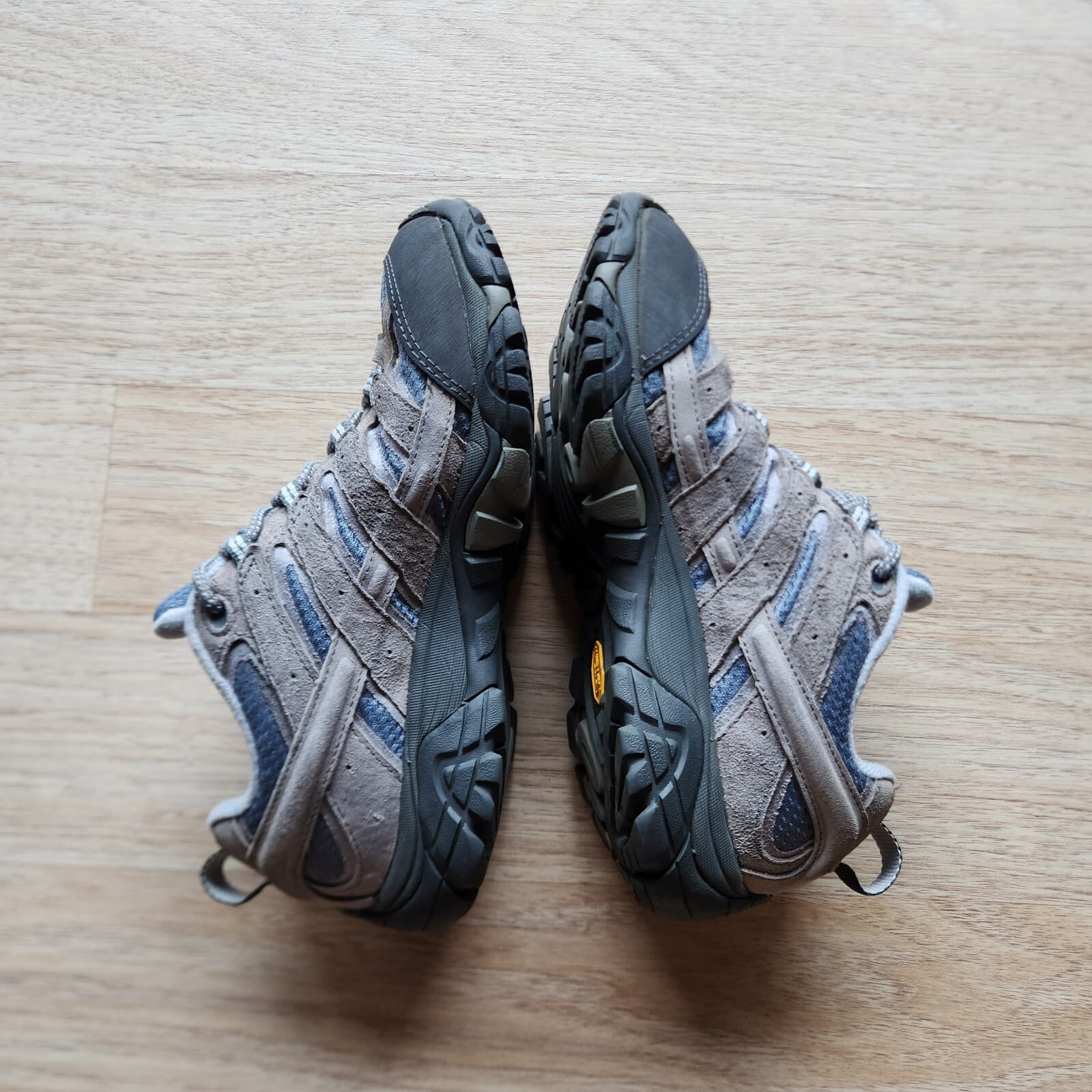 Merrell Women's US7 MOAB 2 Vent Hiking Shoes Leather Mesh Waterproof Grey Blue - Thumbnail 2