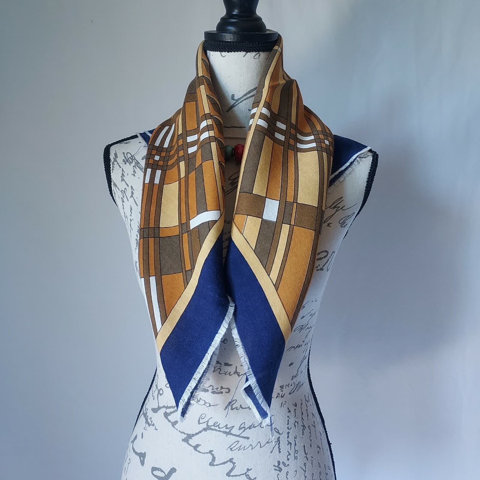 VINTAGE P. Saint Hilaire Paris Scarf Geo-Printed Orange Blue Square 29" x 29"