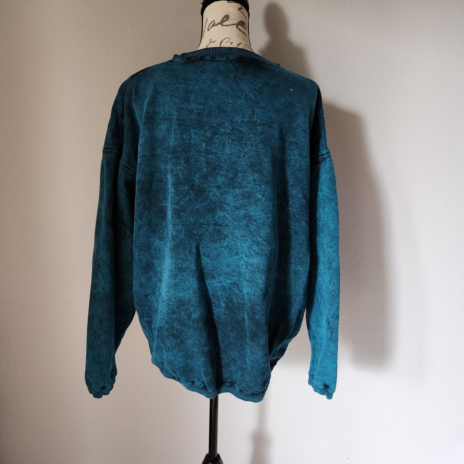 Vintage Mickey for Walt Disney Pooh Embroidered Sweatshirt Blue Sz.M Made In USA - Thumbnail 6