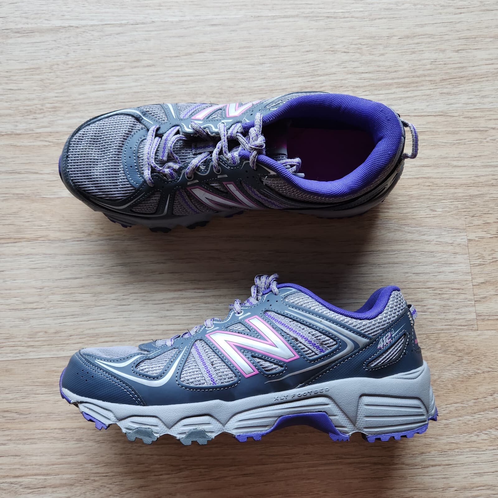 New Balance 412 V2 Women's US9.5 Trail Running Shoes Sneakers Mesh Grey Purple - Thumbnail 2