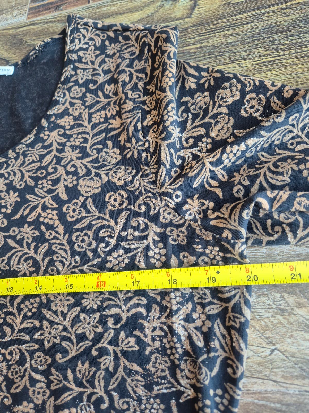 Peruvian Connection Floral Tunic Top Scoop Neck Long Sleeve Knit Brown Women's L - Thumbnail 10