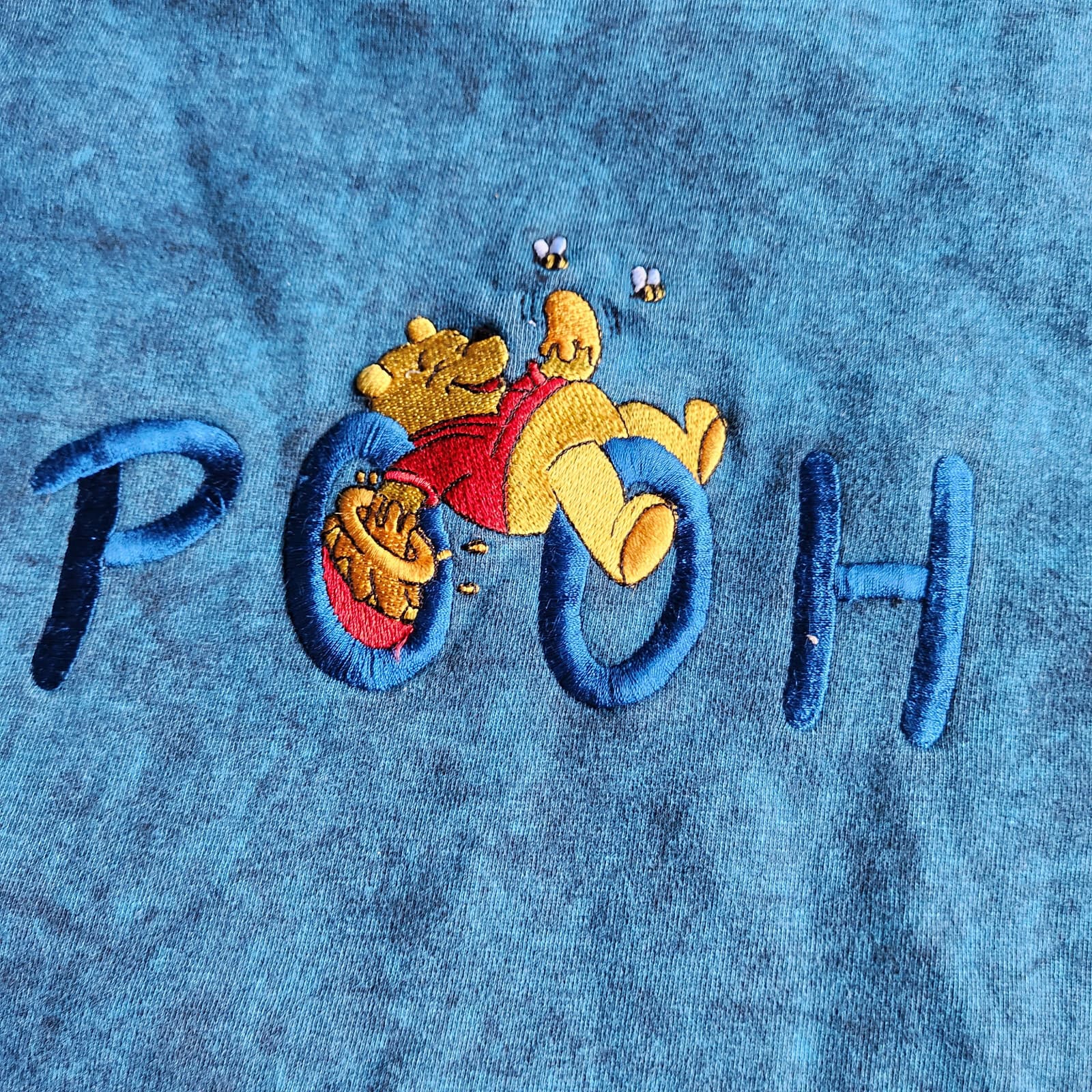 Vintage Mickey for Walt Disney Pooh Embroidered Sweatshirt Blue Sz.M Made In USA - Thumbnail 5