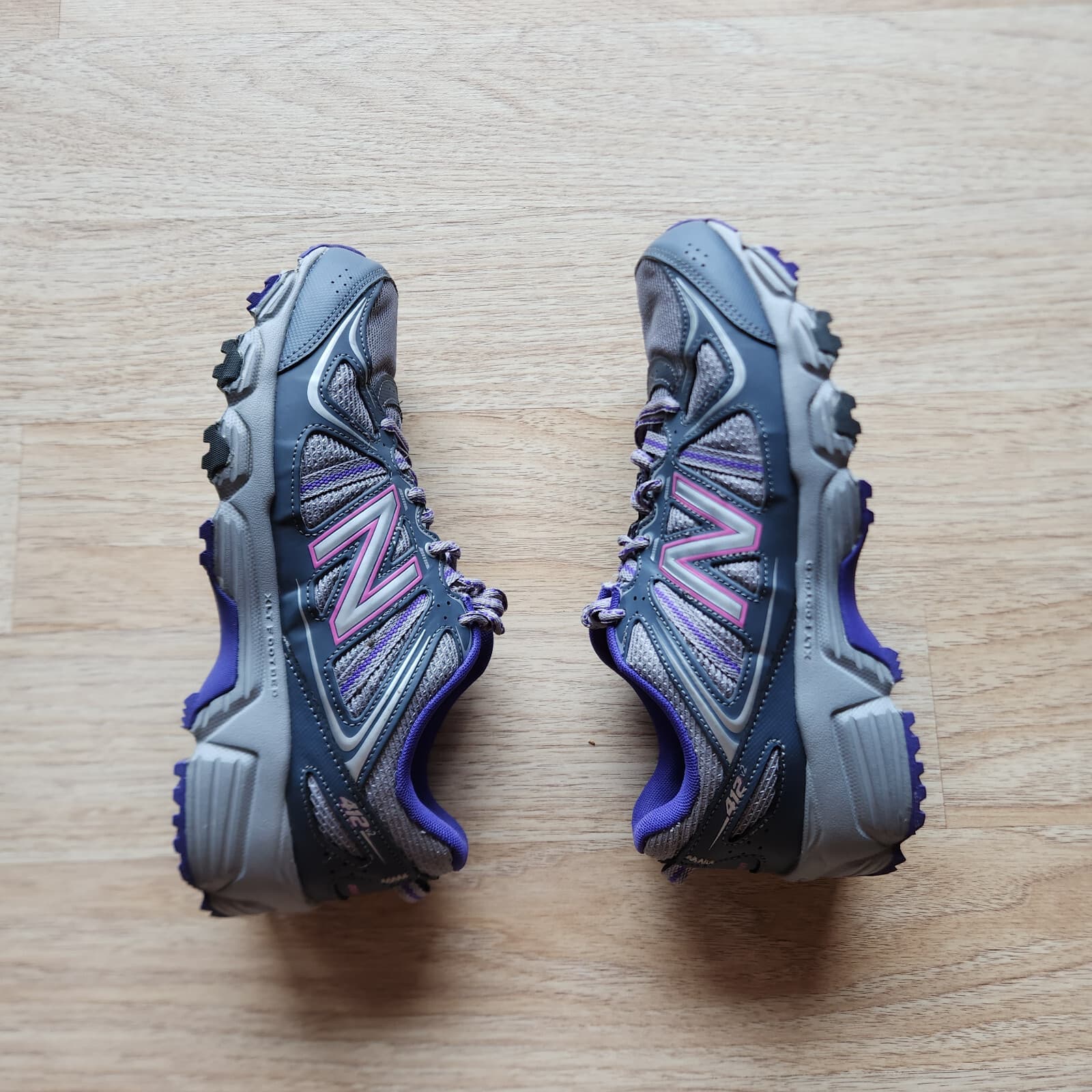 New Balance 412 V2 Women's US9.5 Trail Running Shoes Sneakers Mesh Grey Purple - Thumbnail 5