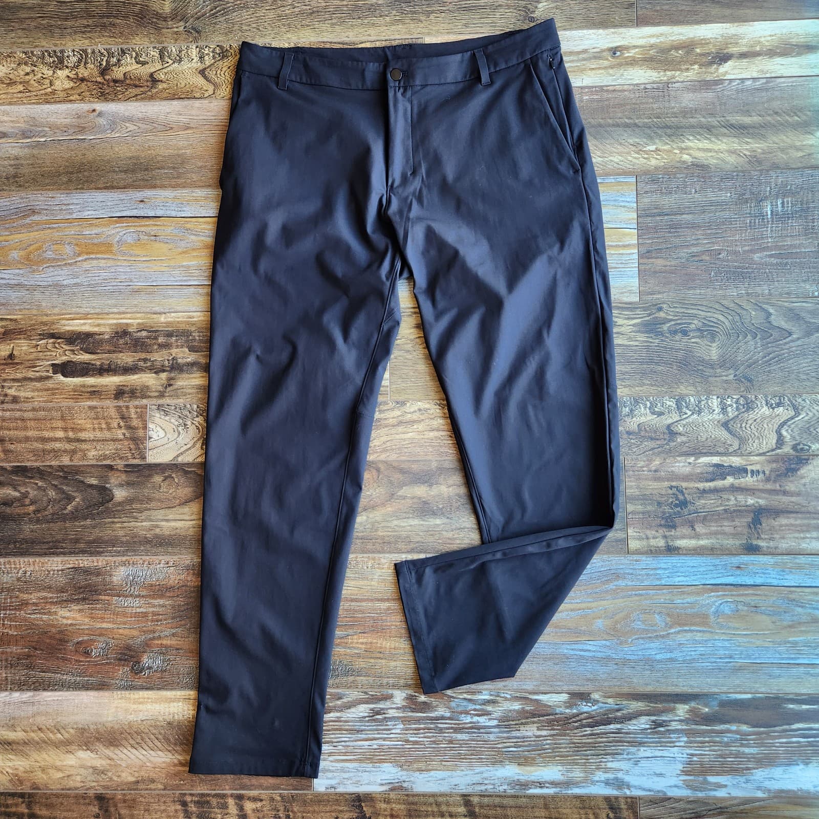 Lululemon Men's 38 Commission Casual Pant Classic 34" Warpstreme Stretch Black
