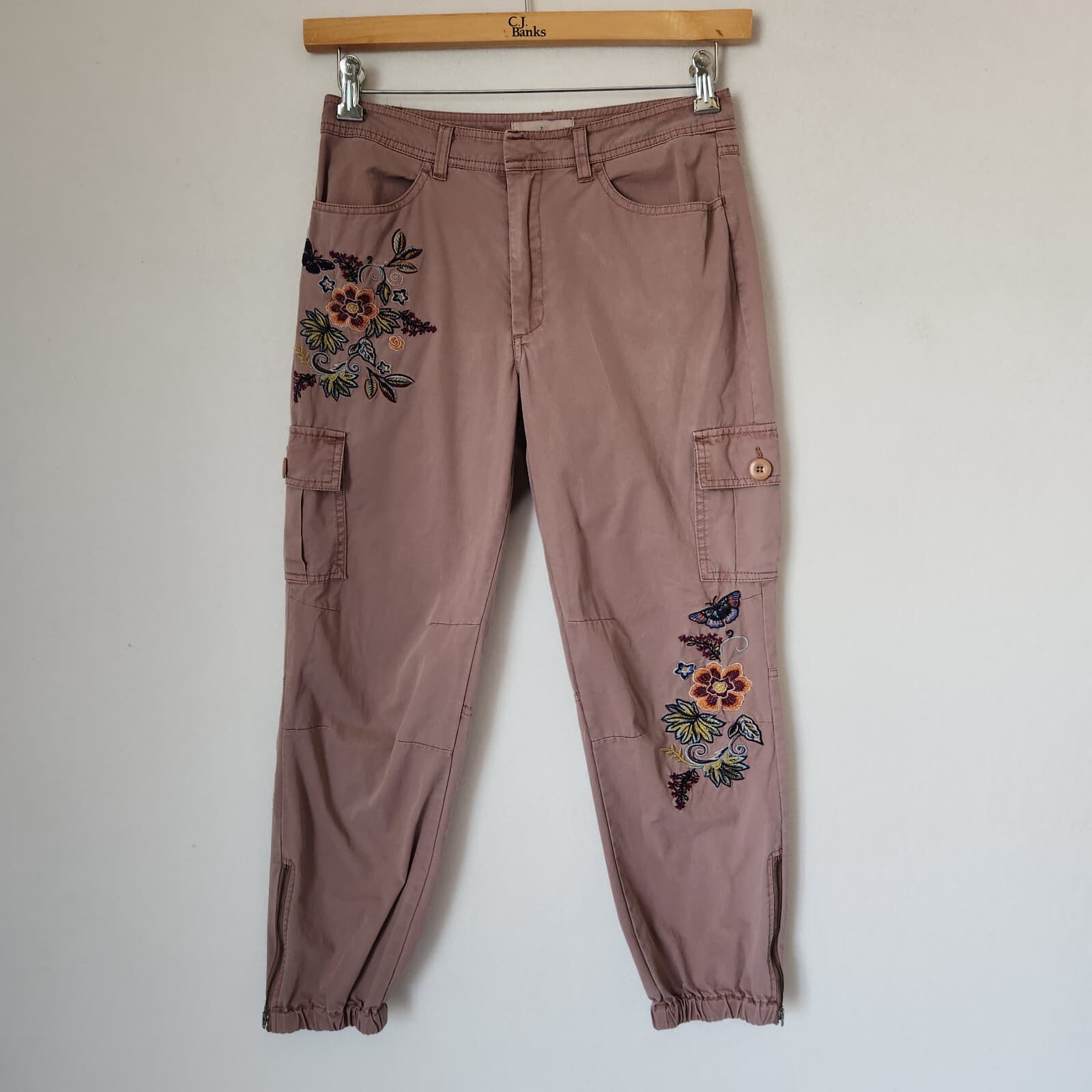 Sundance Vivant Floral Embroidered Cargo Ankle-Zip Crop Pant Pocket Lilac Sz.2 - Thumbnail 2