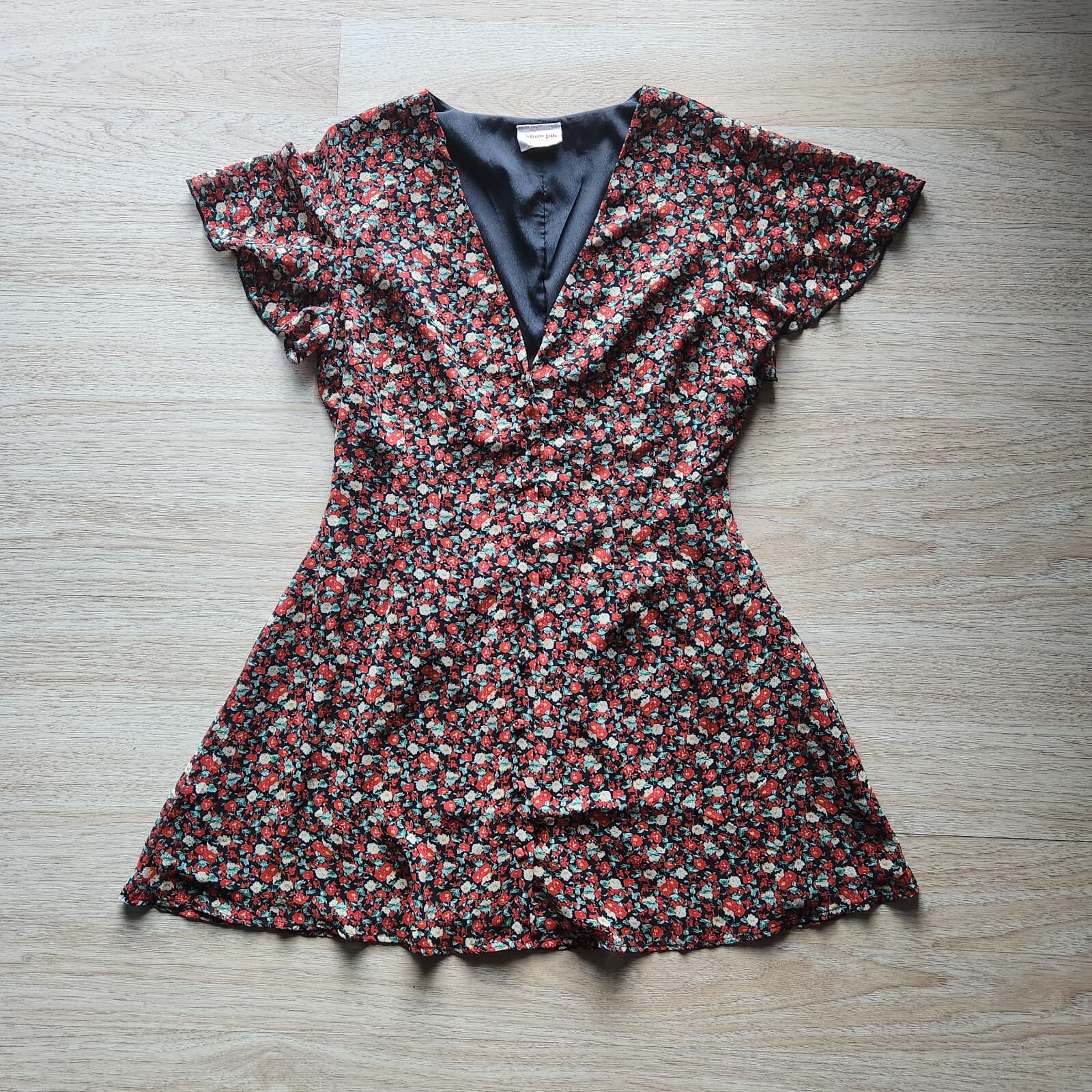 Showpo Maximum Potential Romantic Mini Dress Button Up Black Red Floral Sz.10 - Thumbnail 8