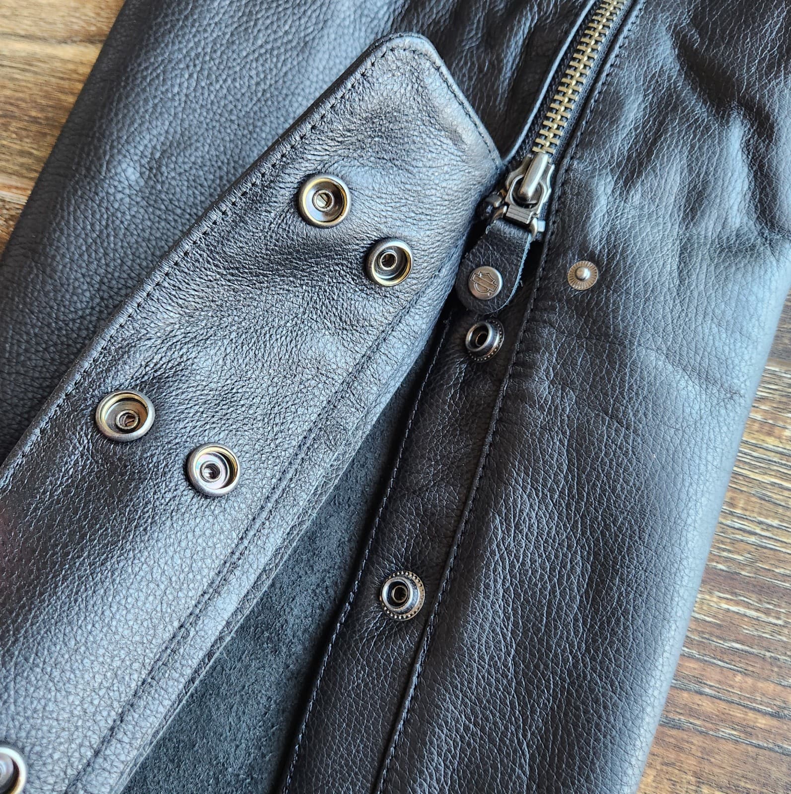 NWT Harley-Davidson $325 Chap-Deluxe II Black Stretch Leather Motocycle Men's XL - Thumbnail 9