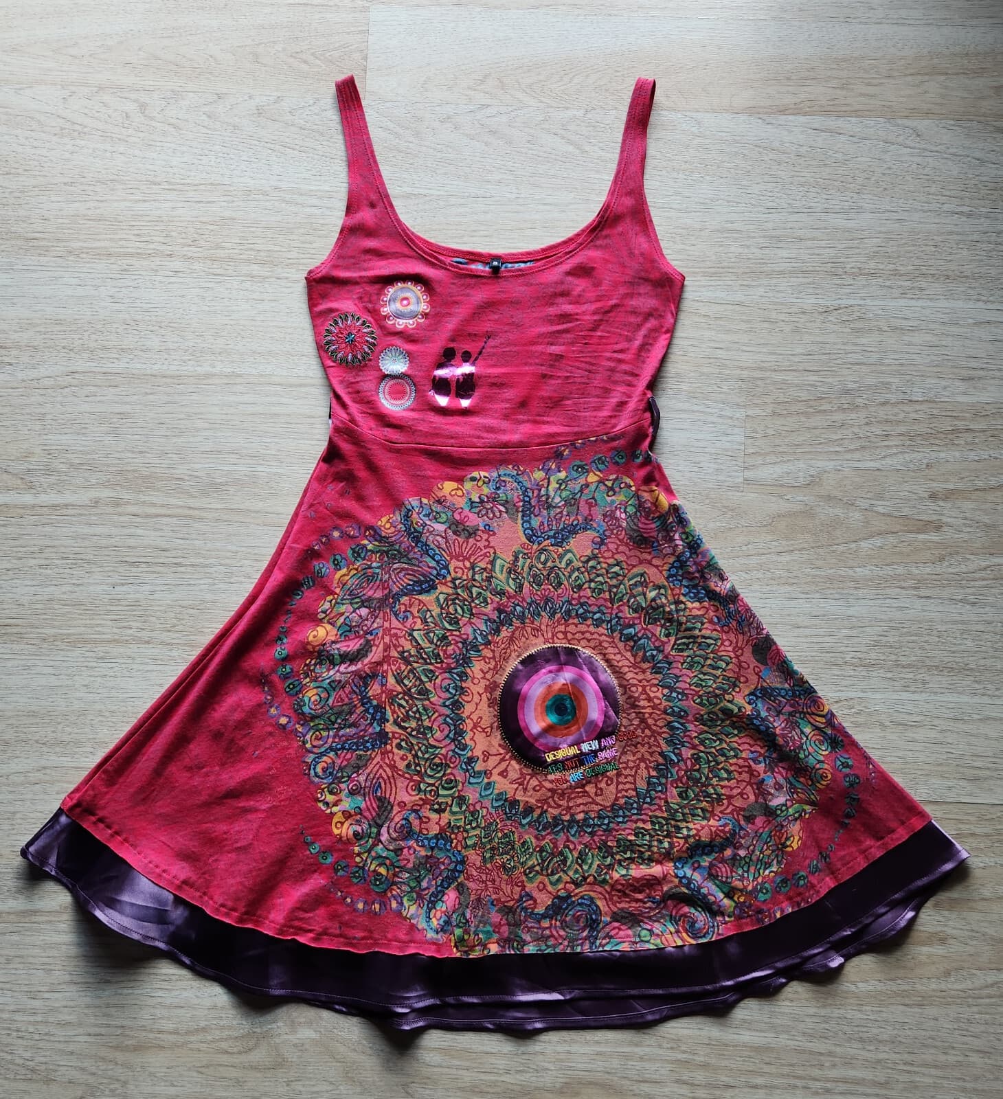 Desigual Embroidered Graphic Artwear Fit-Flare Summer Dress Sleeveless Red Sz.S - Thumbnail 4