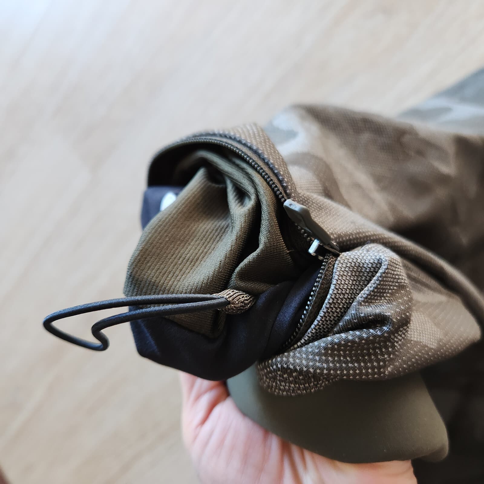 Lululemon T.H.E. Linerless Short 9" Variegated Mesh Camo Max Dark Olive Men's L - Thumbnail 7