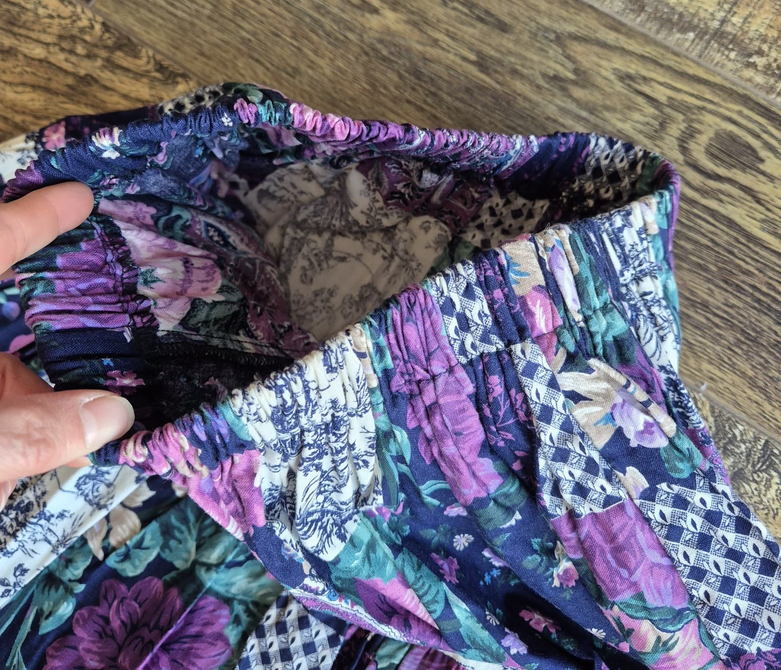 NWoT Granny Hugs Montana Floral Patchwork Tiered Maxi Skirt Elastic Waist 23"S/M - Thumbnail 5