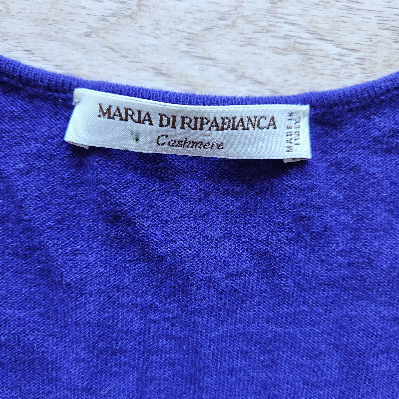 EUC Maria Di Ripabianca Made in Italy Cashmere Peplum Top V-Neck Purple Bust 36" - Thumbnail 8