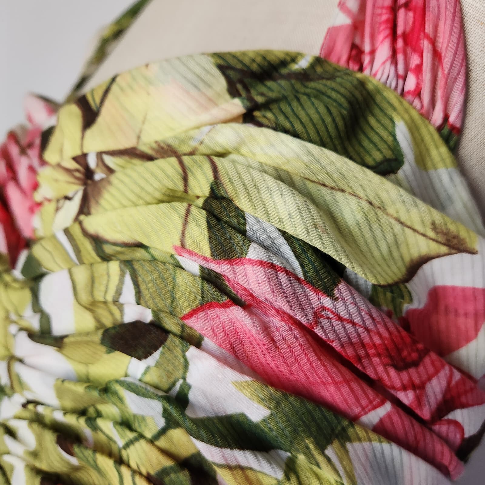 Tommy Bahama Halter Watercolor Orchid Tropical Silk Party Cocktail Dress Sz.16 - Thumbnail 5