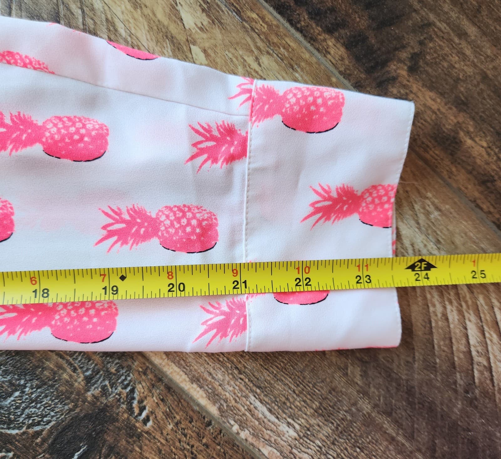 Express Portofino Pink Pineapple Chiffon Shirt Button-Up Roll Tap Sleeve Sz.S - Thumbnail 8