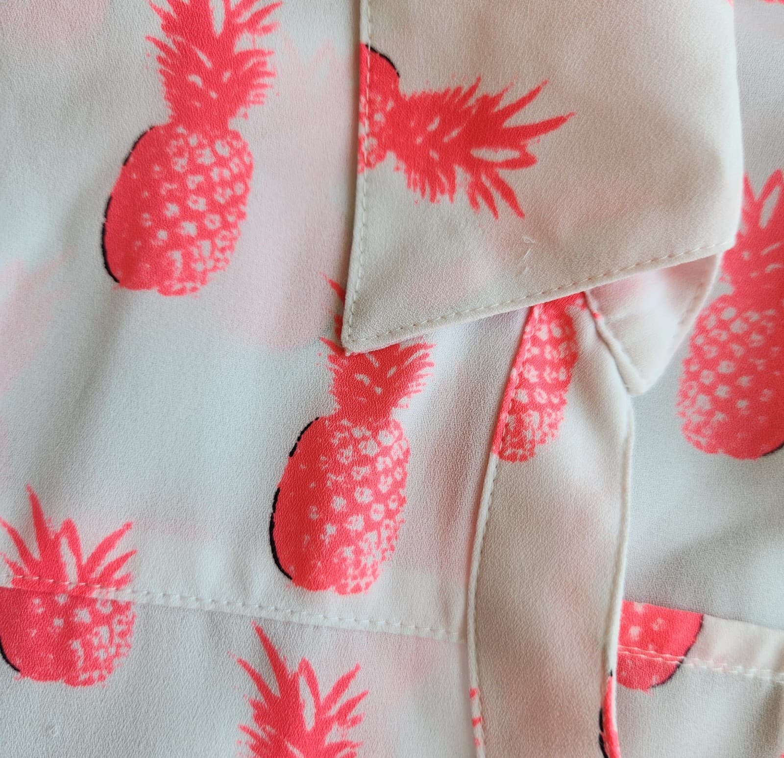 Express Portofino Pink Pineapple Chiffon Shirt Button-Up Roll Tap Sleeve Sz.S - Thumbnail 6