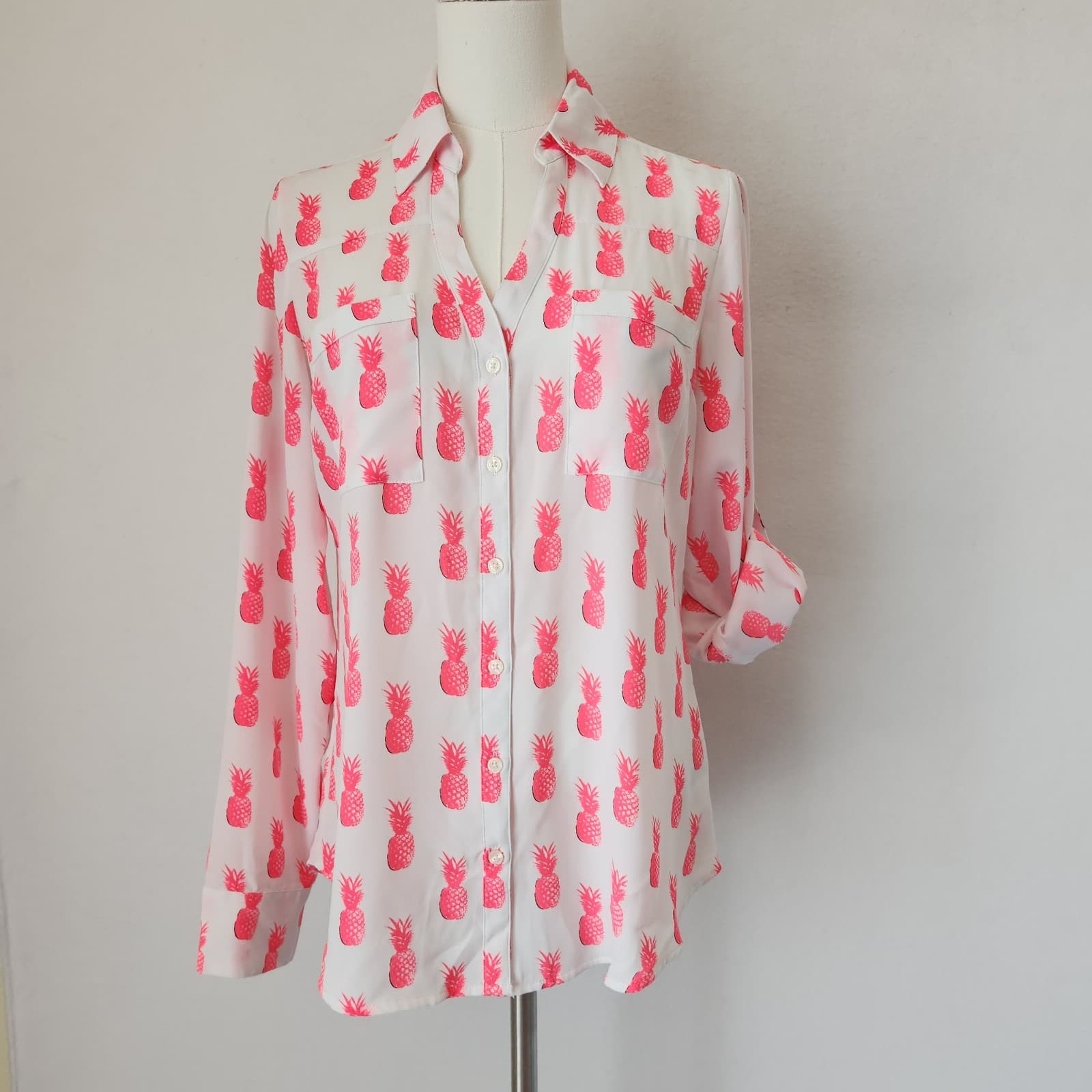 Express Portofino Pink Pineapple Chiffon Shirt Button-Up Roll Tap Sleeve Sz.S