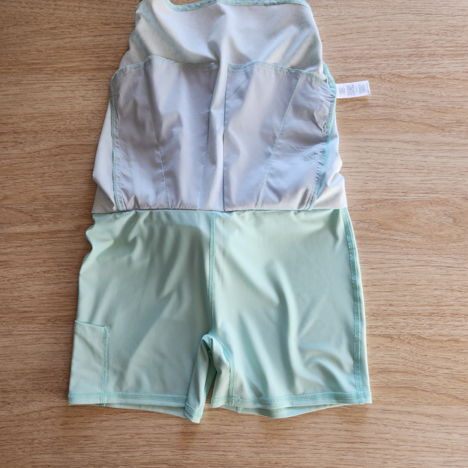 NWoT Vineyard Vines Calm Water Print Tennis Sport Skort Zip Pocket Green Sz.4 - Thumbnail 3