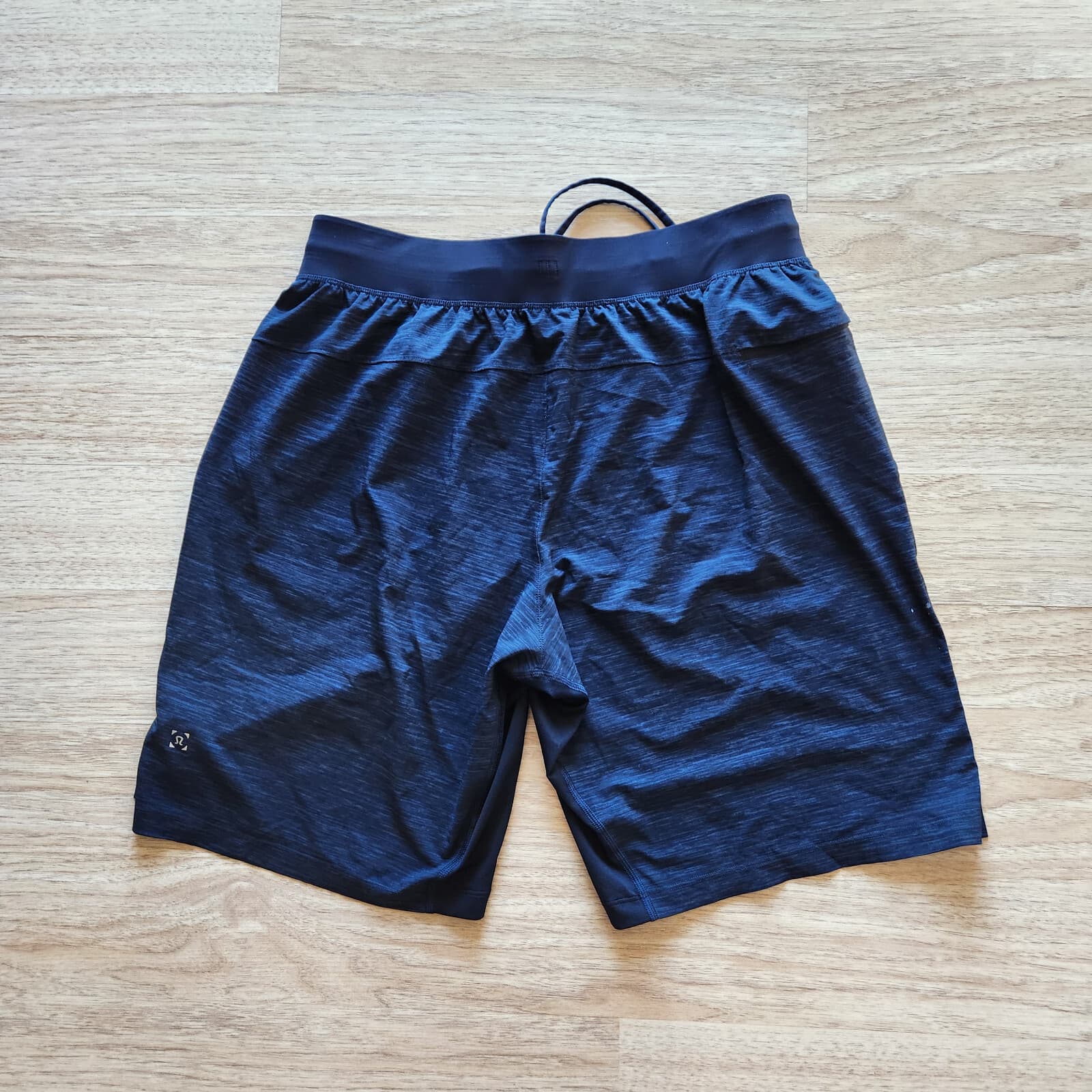 Lululemon T.H.E. Linerless Short 9" Traing Relax Drawstring Pocket Blue Men's L - Thumbnail 8