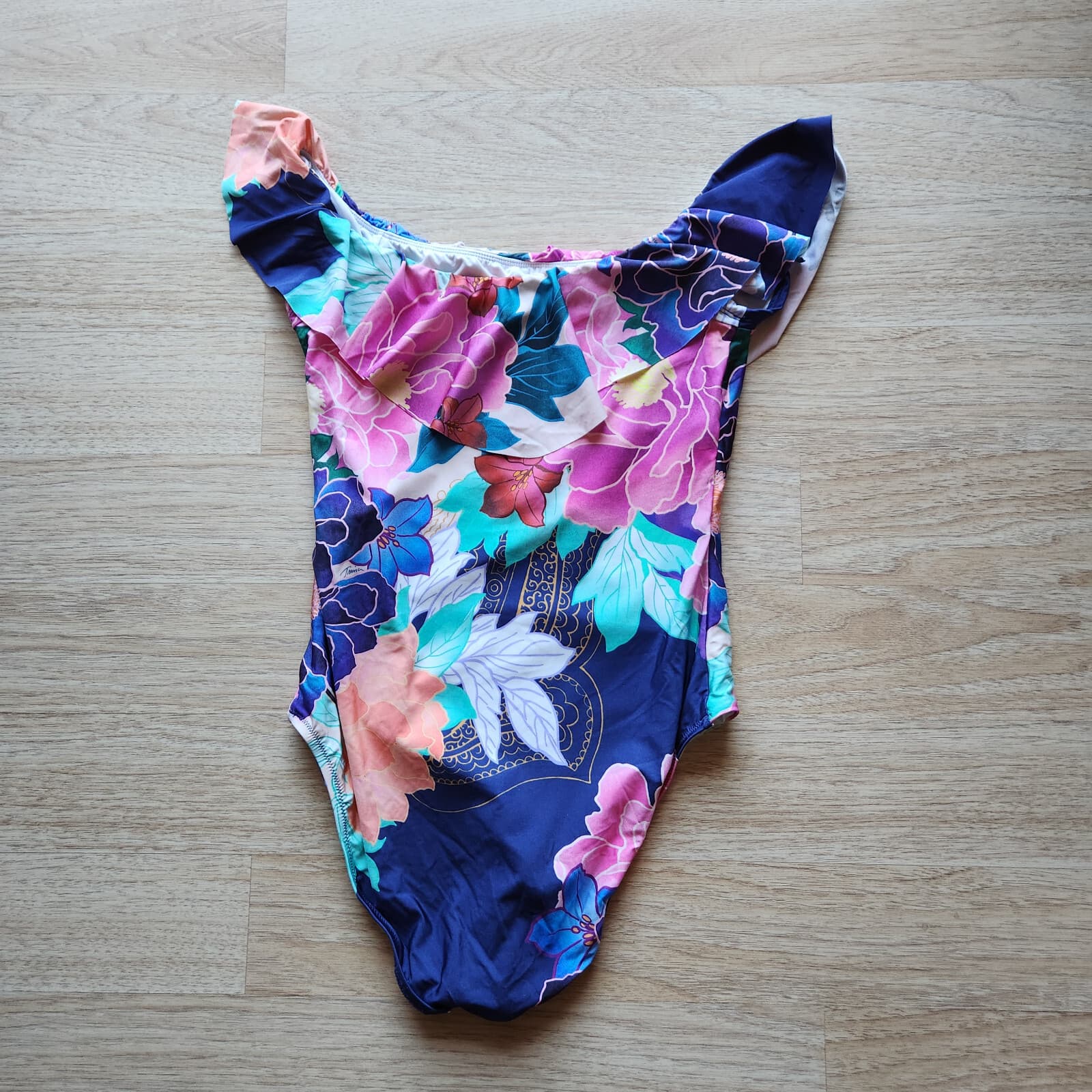 NWT $162 Trina Turk Opulent Floral Off-Shoulder Bandeau One-Piece Swimsuit Sz.12 - Thumbnail 7