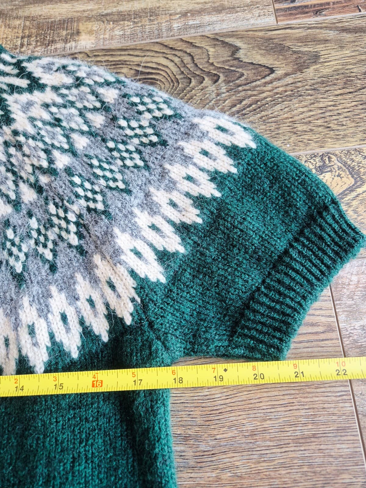 Zara Fair Isle Jacquard Wool Alpca Gold Button Short Sleeve Cardigan Green Sz.M - Thumbnail 17