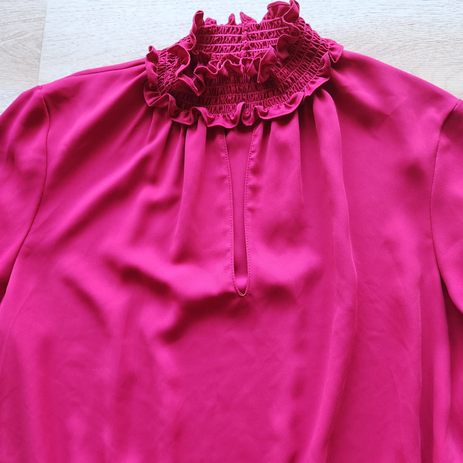 AMANDA UPRICHARD Smocked Waist Mini Dress Key-Hole Long Sleeve Chiffon Pink Sz.L - Thumbnail 7