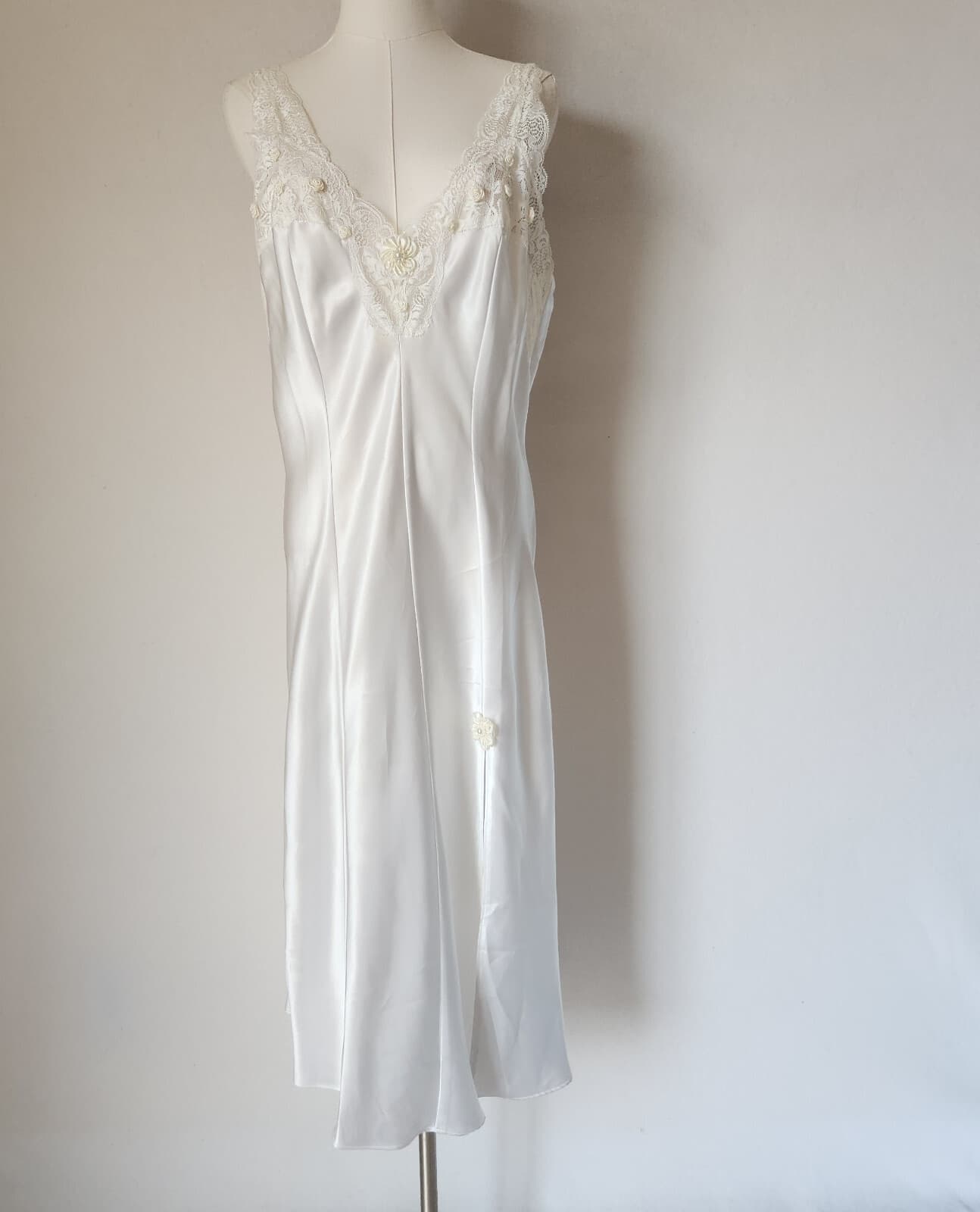 Vintage Jolynn Lace Beaded Satin Bridal Midi Slip Dress Nightwear White Sz.M - Thumbnail 3