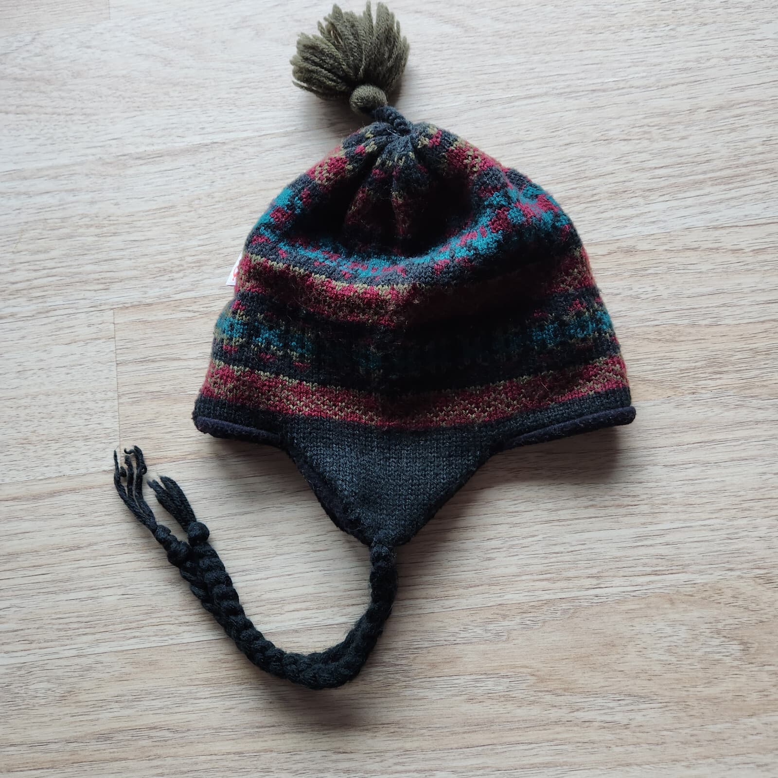 Vintage Darn Fine Hats Made in USA Warm Acrylic Winter Hat Ear-Flaps One Size - Thumbnail 4