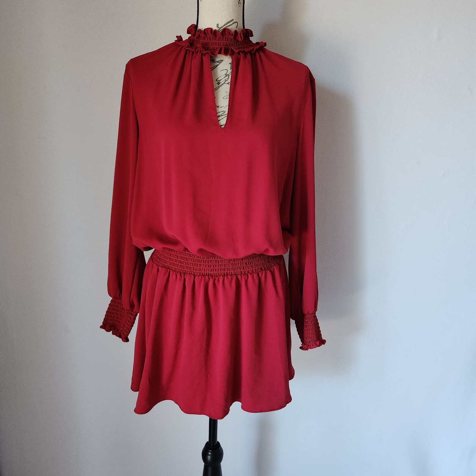 AMANDA UPRICHARD Smocked Waist Mini Dress Key-Hole Long Sleeve Chiffon Pink Sz.L - Thumbnail 2