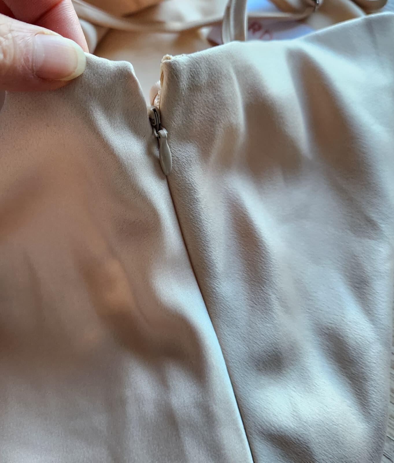 Birdy Grey Lisa Satin Cowl Party Cocktail Midi Slip Dress Shiny Gold Beige Sz.M - Thumbnail 12