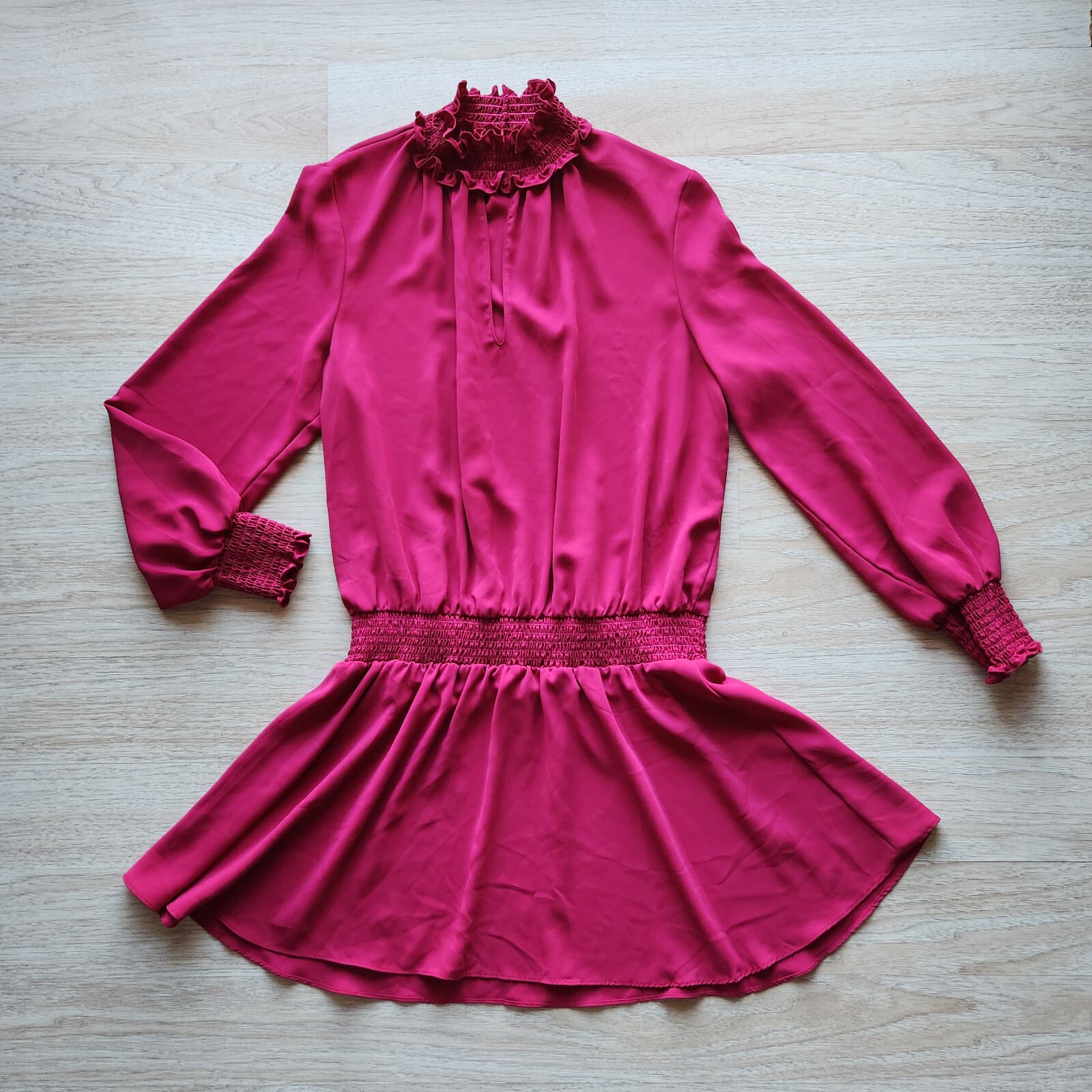 AMANDA UPRICHARD Smocked Waist Mini Dress Key-Hole Long Sleeve Chiffon Pink Sz.L - Thumbnail 5