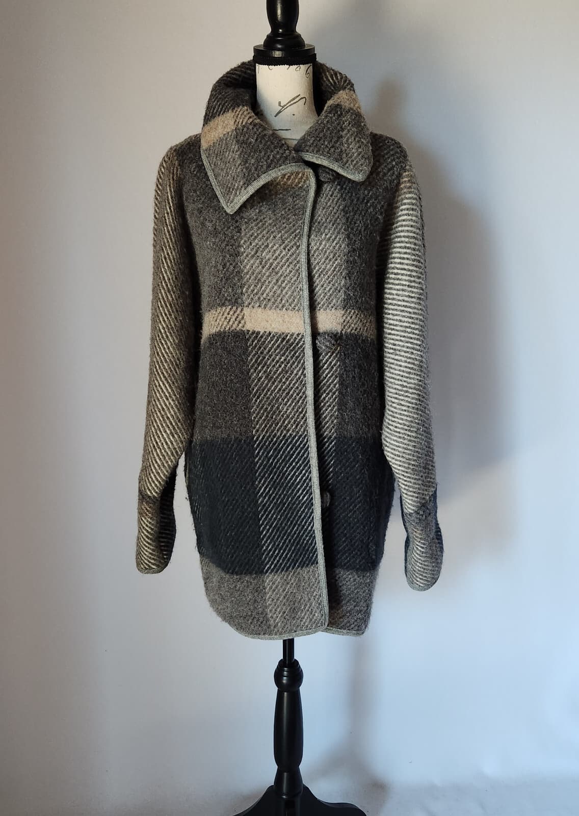 Vintage Riss Modell Norway Pure Wool Over Coat Jacket Pocket Grey Cream One Size - Thumbnail 2