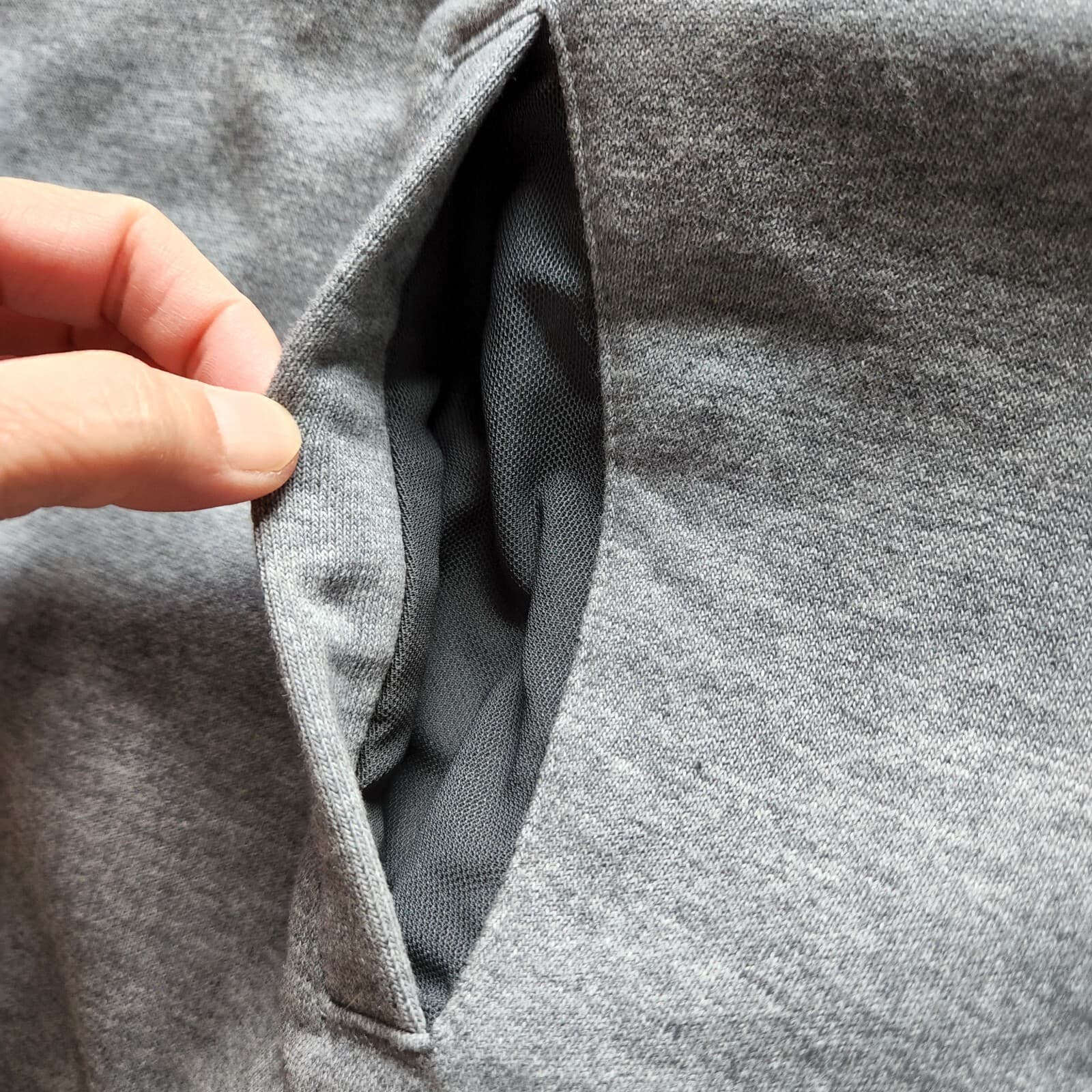 Nike Dri-Fit Dry Versa Funnel-Neck Athletic Vest Sleeveless Pocket Grey Women L - Thumbnail 7