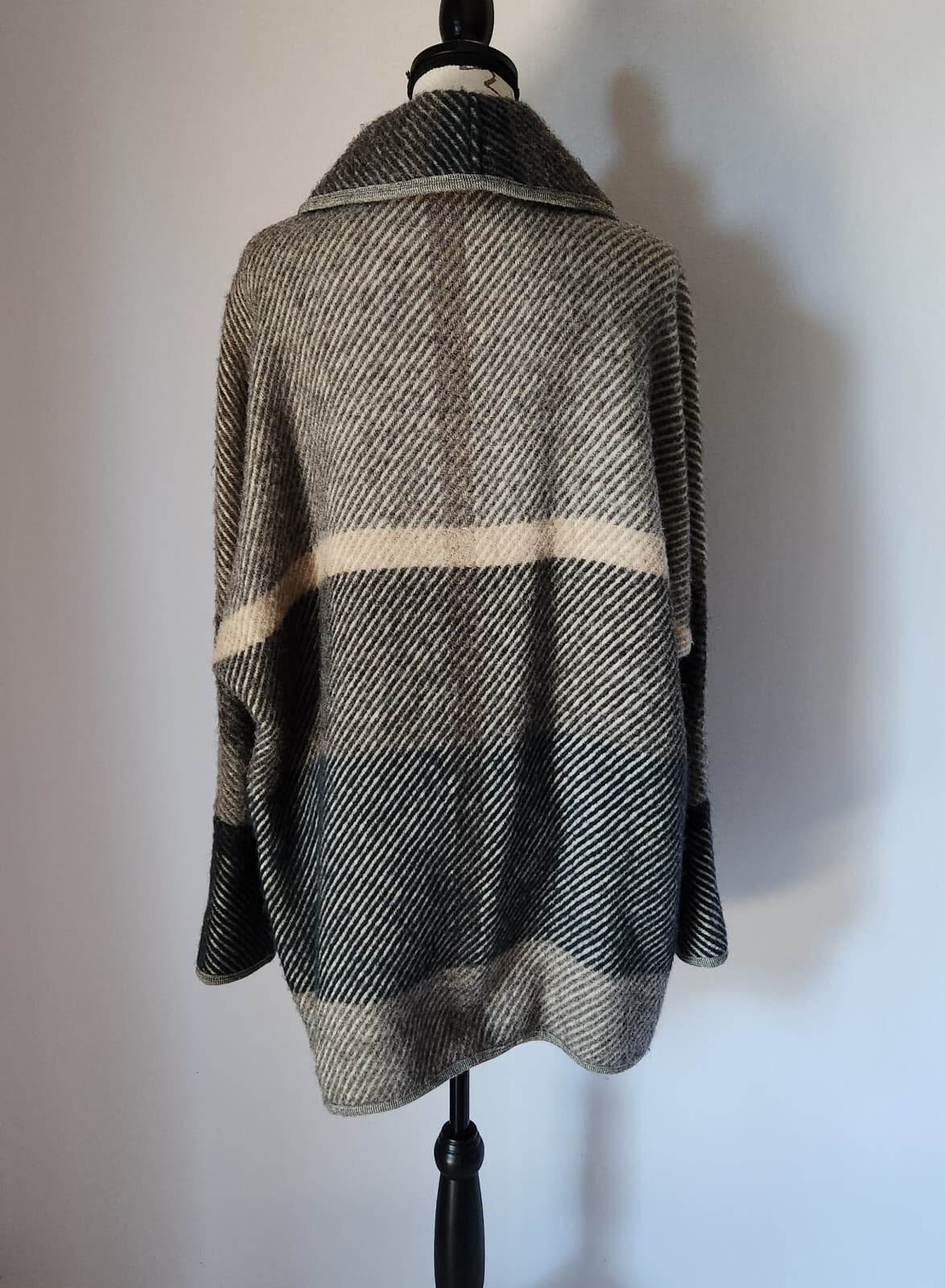 Vintage Riss Modell Norway Pure Wool Over Coat Jacket Pocket Grey Cream One Size - Thumbnail 5
