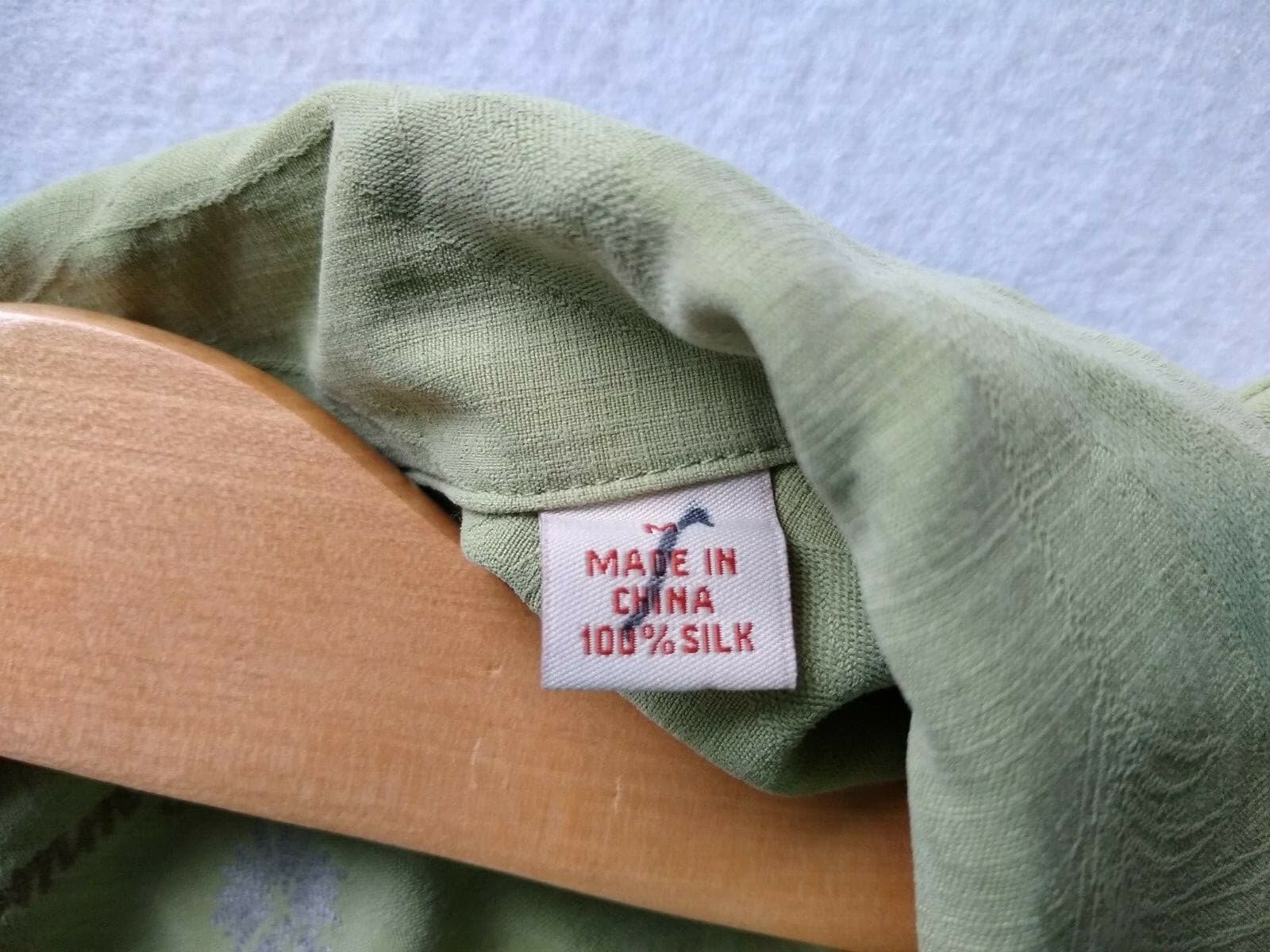 Tommy Bahama 100% Silk Men Hawaii Short Sleeve Shirt Green Wooden Button Sz.M - Thumbnail 9