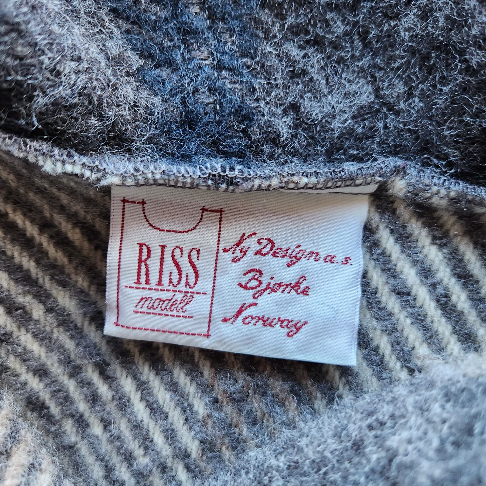 Vintage Riss Modell Norway Pure Wool Over Coat Jacket Pocket Grey Cream One Size - Thumbnail 6