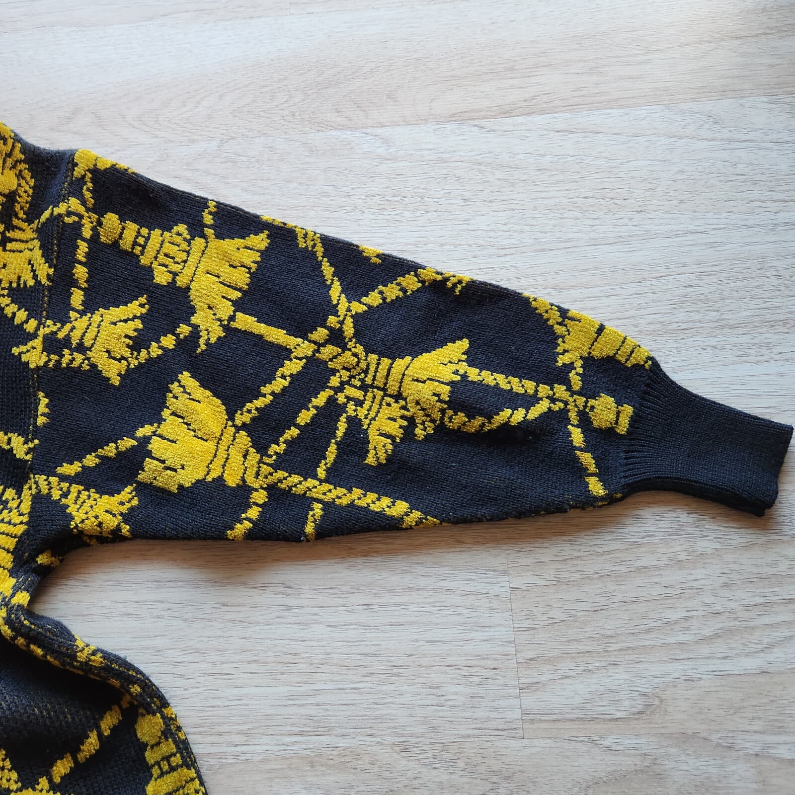 Vintage'80s Mondi W-Germany Wool Blend Tassel Sweater Velvet-Yellow Black Sz.36 - Thumbnail 6