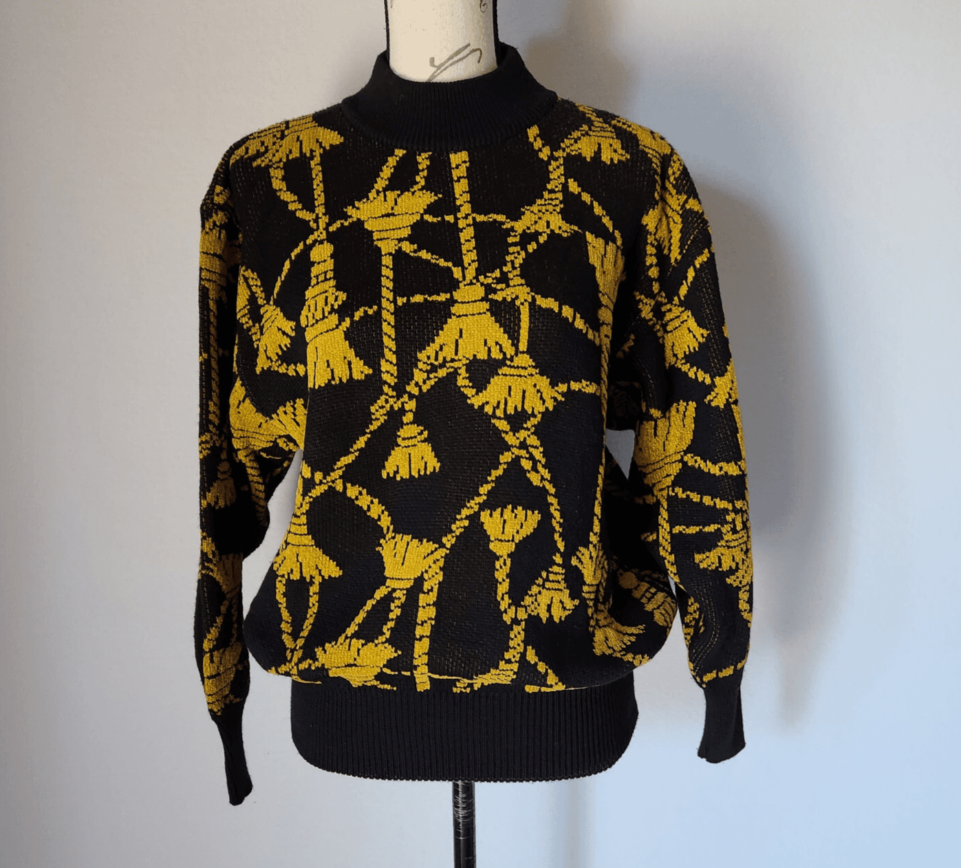 Vintage'80s Mondi W-Germany Wool Blend Tassel Sweater Velvet-Yellow Black Sz.36 - Thumbnail 2