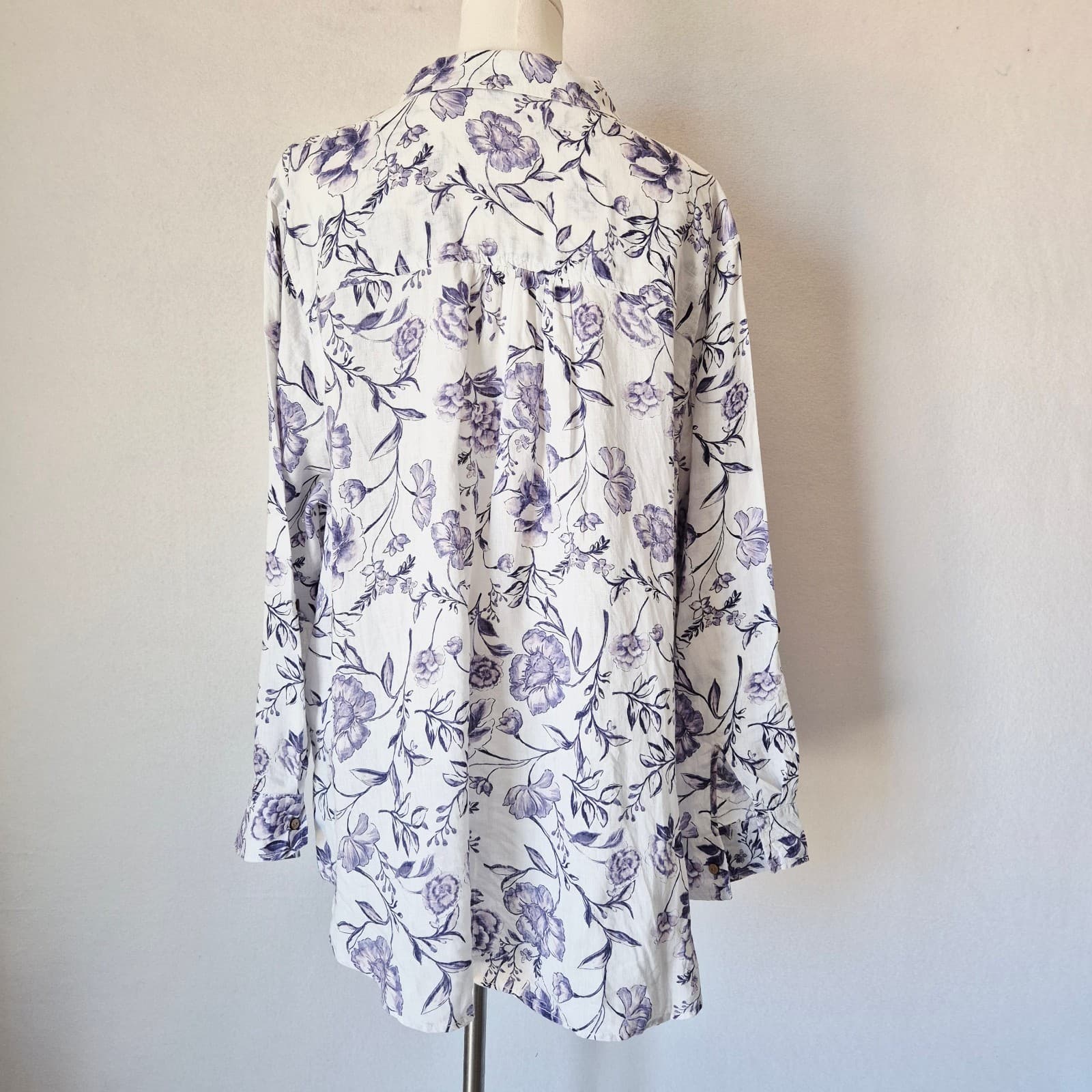 Cynthia Rowley Women 3X Linen Floral Popover Blouse Roll Tap Sleeve Purple White - Thumbnail 6
