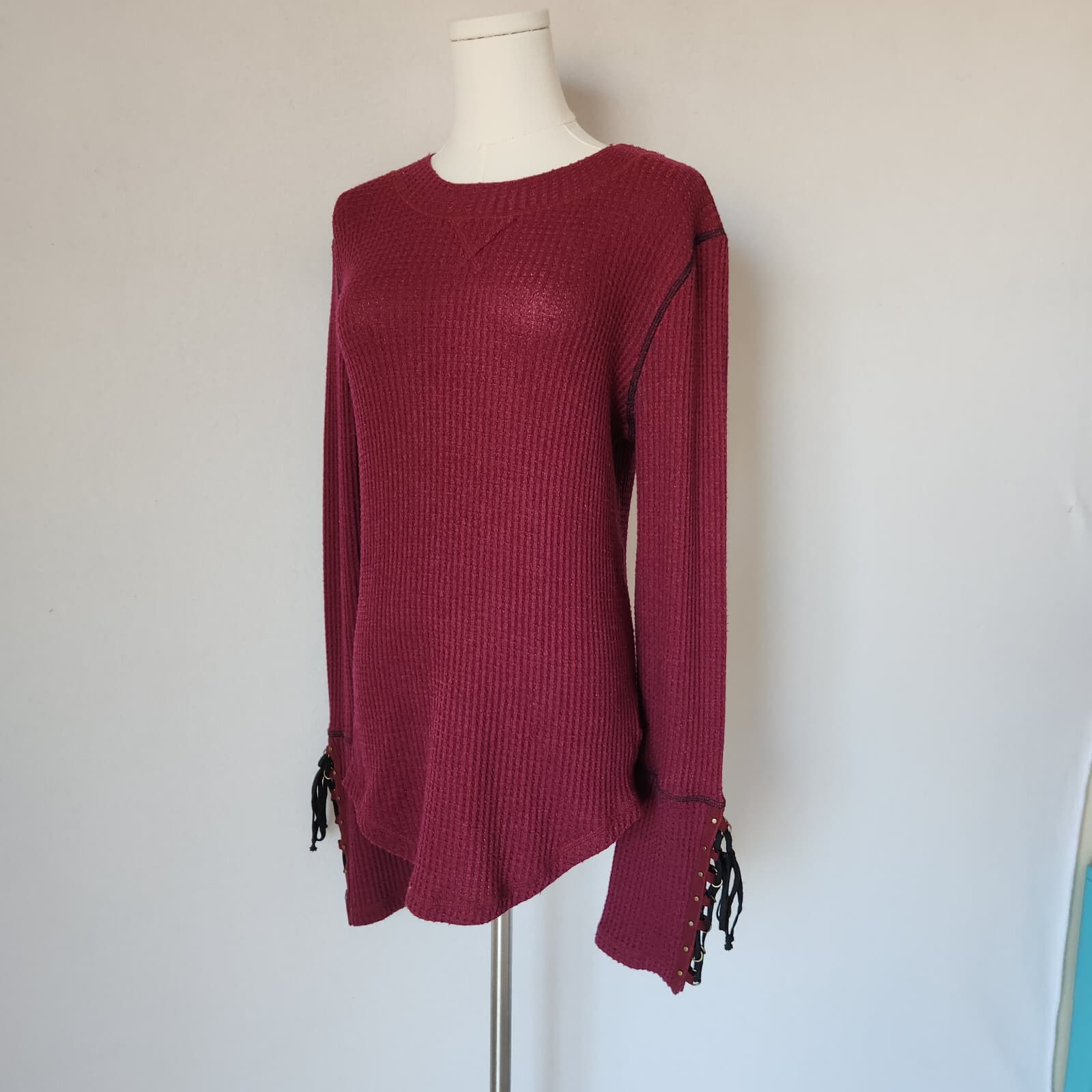 Free People Size L Mountaineer Cuff Thermal Mock Neck Top Long Sleeve Red-Wine