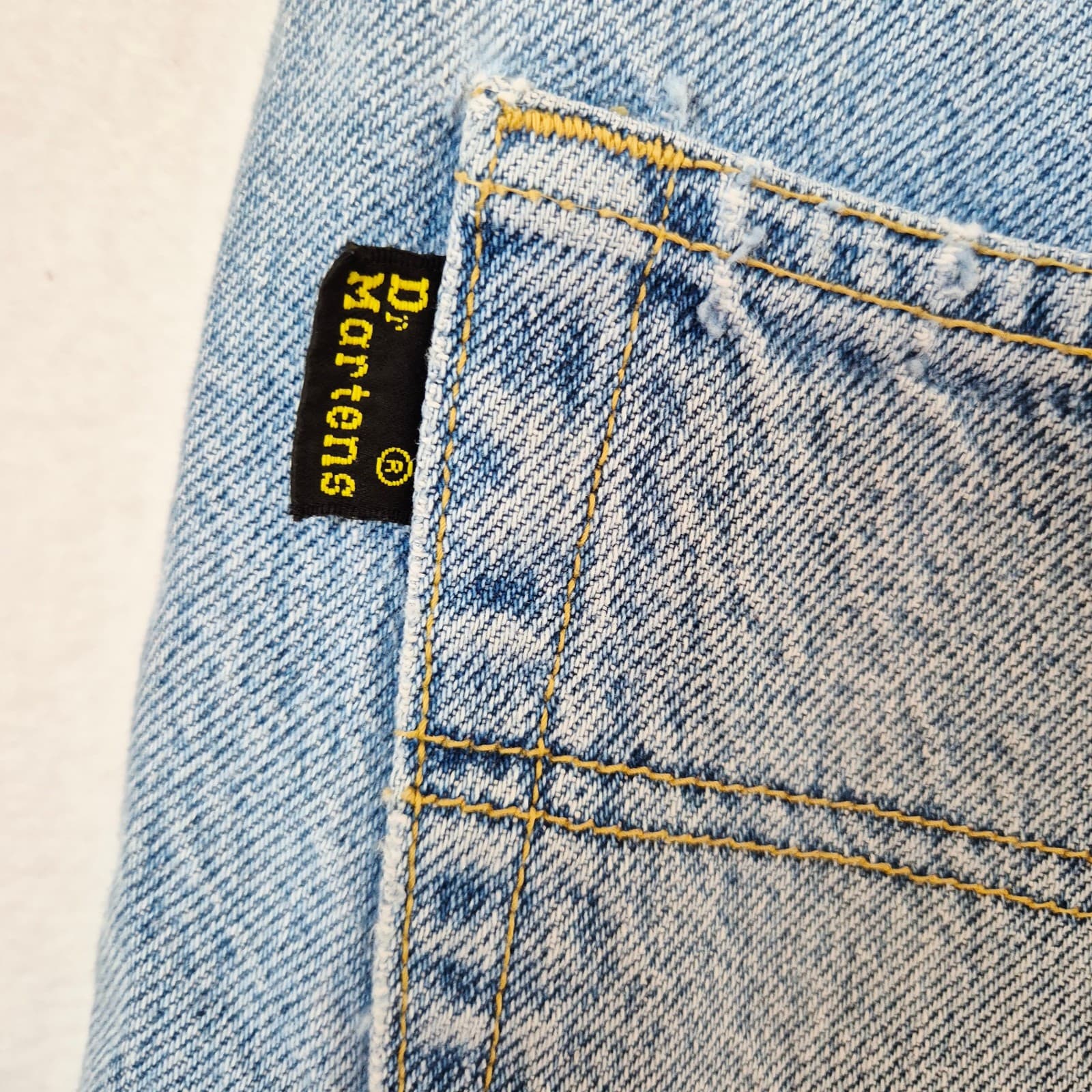 Vintage Dr.Martens Air Wair USA Loose Fit Cut-Off Button-Fly Denim Shorts Sz.31 - Thumbnail 5