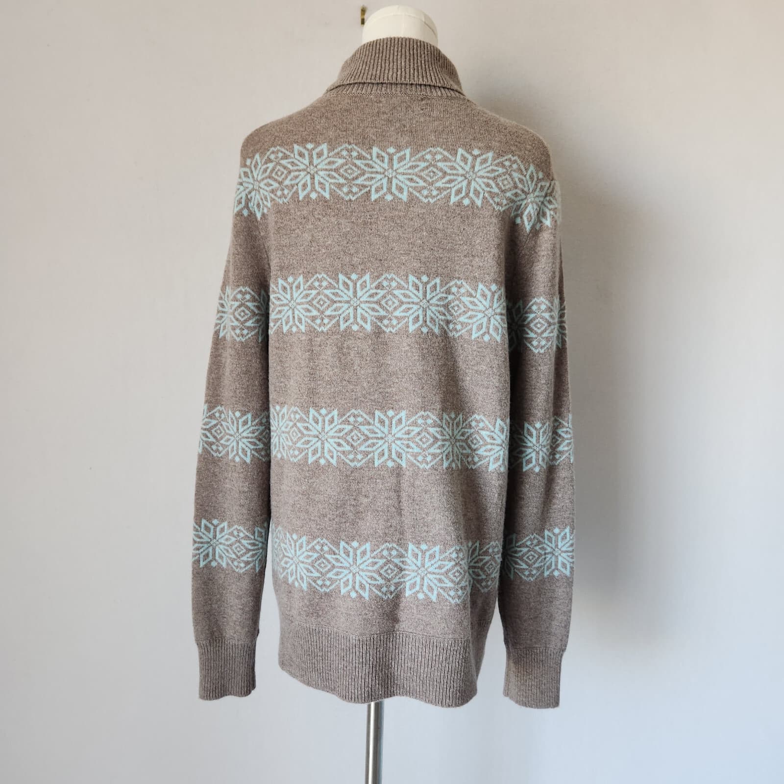 Lands' End 100% Cashmere Snowflake Turtle Neck Sweater Brown Blue Women's M - Thumbnail 4