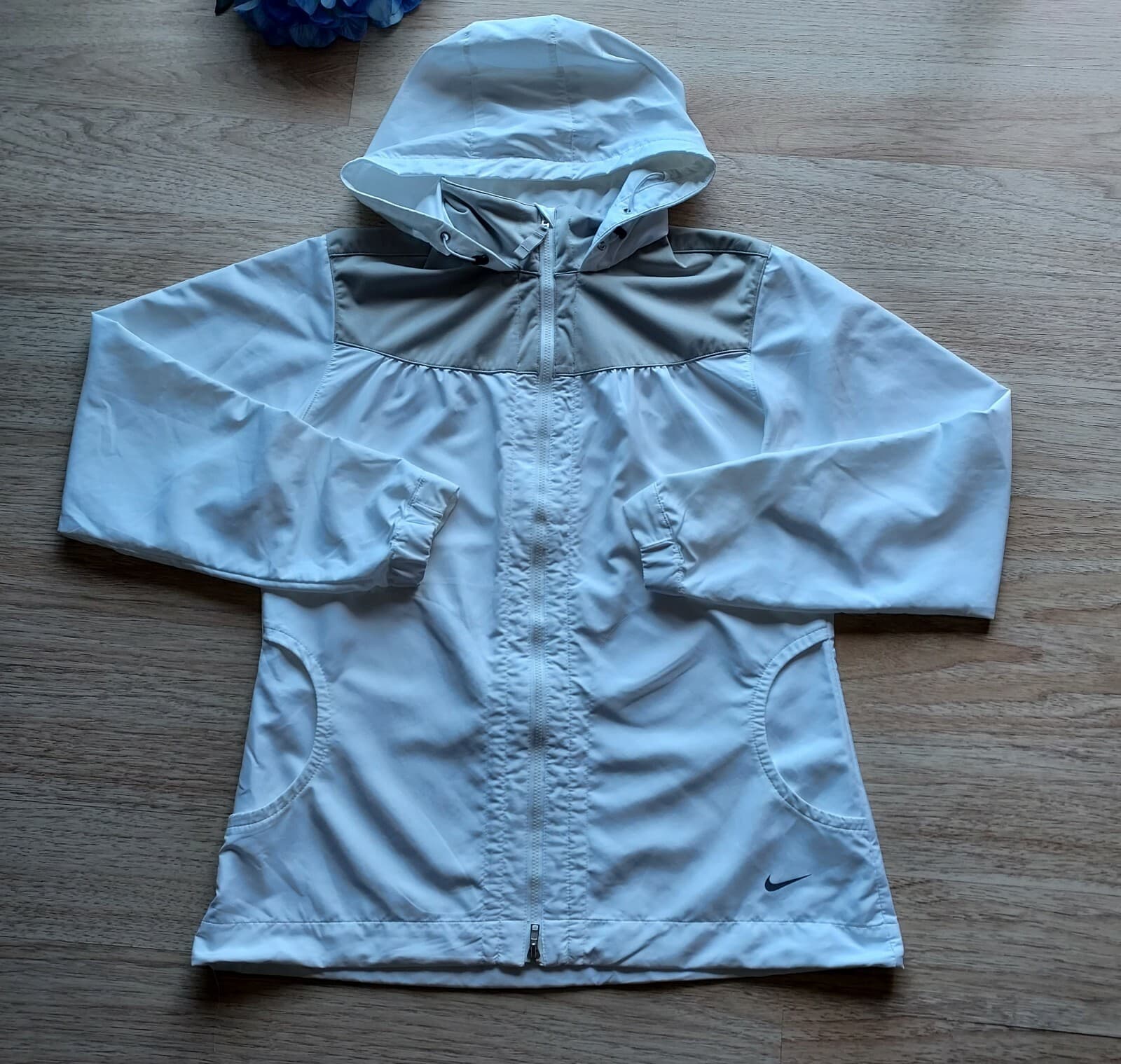 Nike Golf Activewear Hooded Jacket Full-Zip Pocket White Gray Women Sz.M - Thumbnail 3