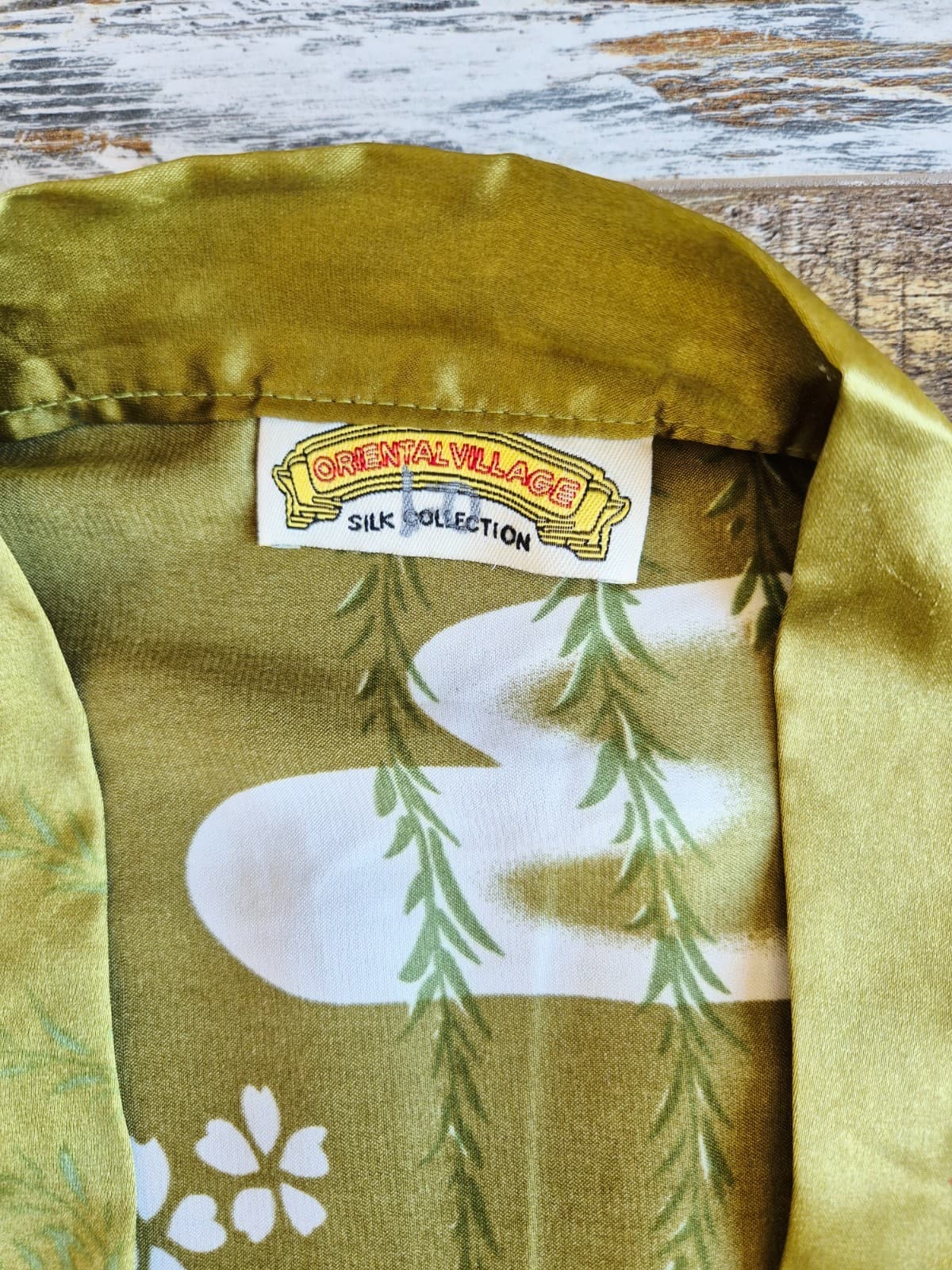 Vintage Oriental Village Japanese Geisha Satin Silk Long Kimono Rope Belt Green - Thumbnail 7