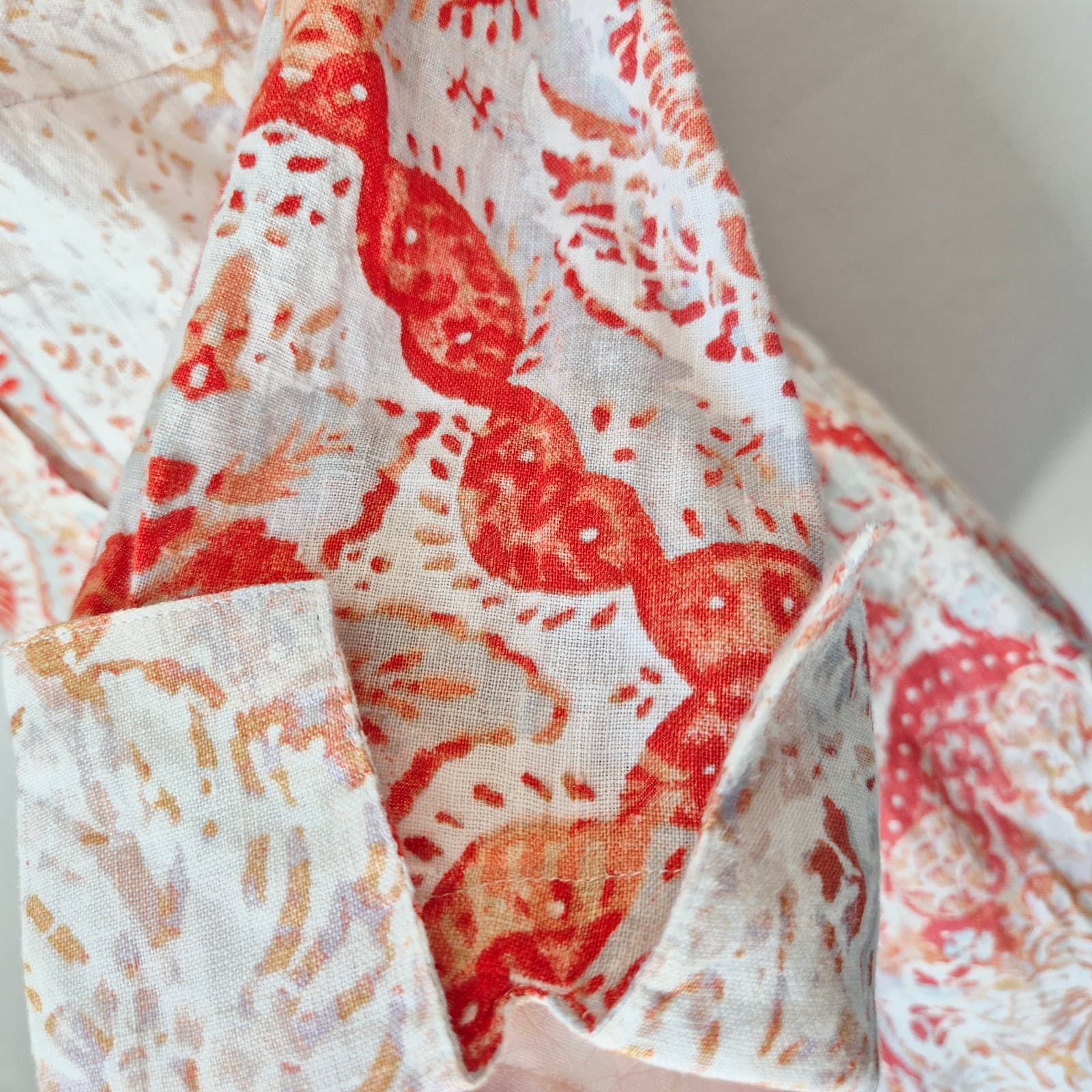 NWT Chico's Linen Tunic Popover Medallion Print Top Button 3/4 Sleeve Sz.0 (4/6) - Thumbnail 4