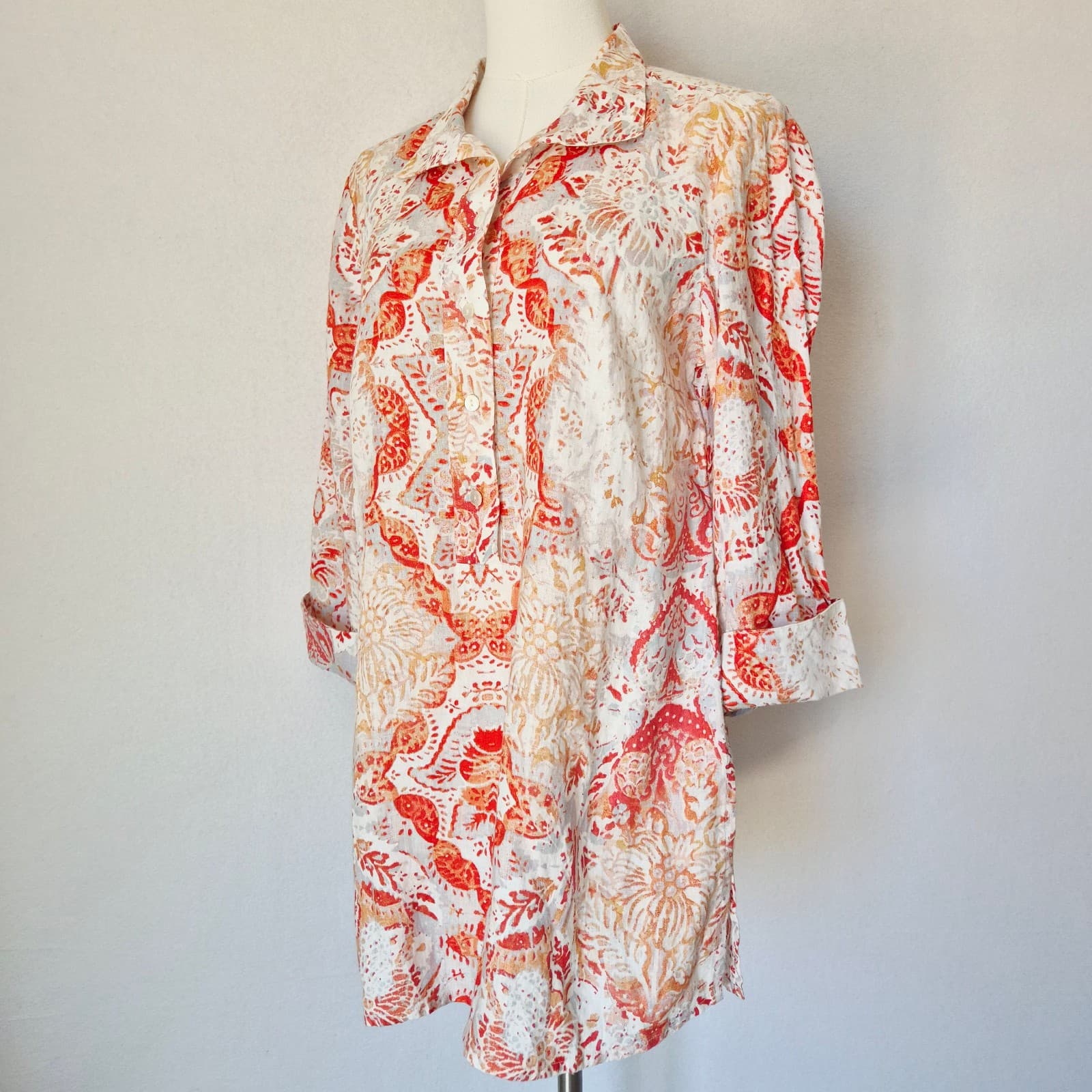 NWT Chico's Linen Tunic Popover Medallion Print Top Button 3/4 Sleeve Sz.0 (4/6) - Thumbnail 2