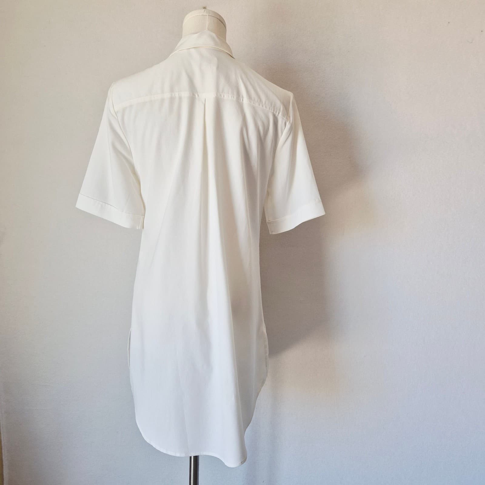 NWT Chico's Silky Soft Button-Up Long Shirt 3/4 Sleeve Pocket Alabaster Sz.0 4/6 - Thumbnail 4