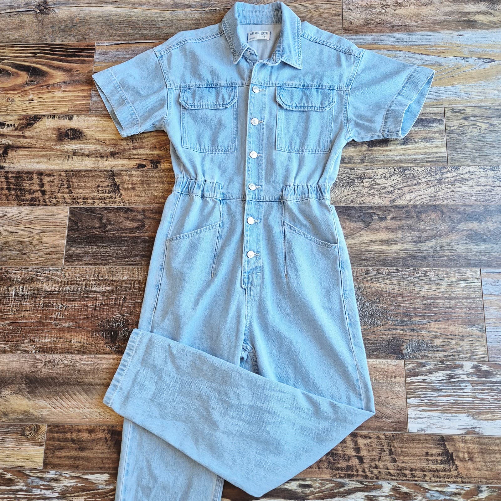 NWoT We The Free Marci Denim Jumpsuit Button Short Sleeve Light Washed Blue Sz.S - Thumbnail 4