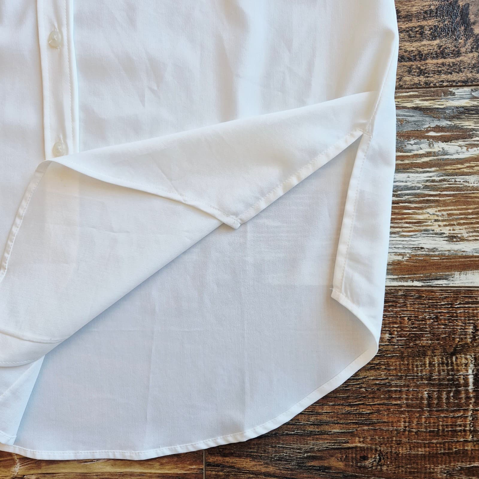 NWT Chico's Silky Soft Button-Up Long Shirt 3/4 Sleeve Pocket Alabaster Sz.0 4/6 - Thumbnail 6