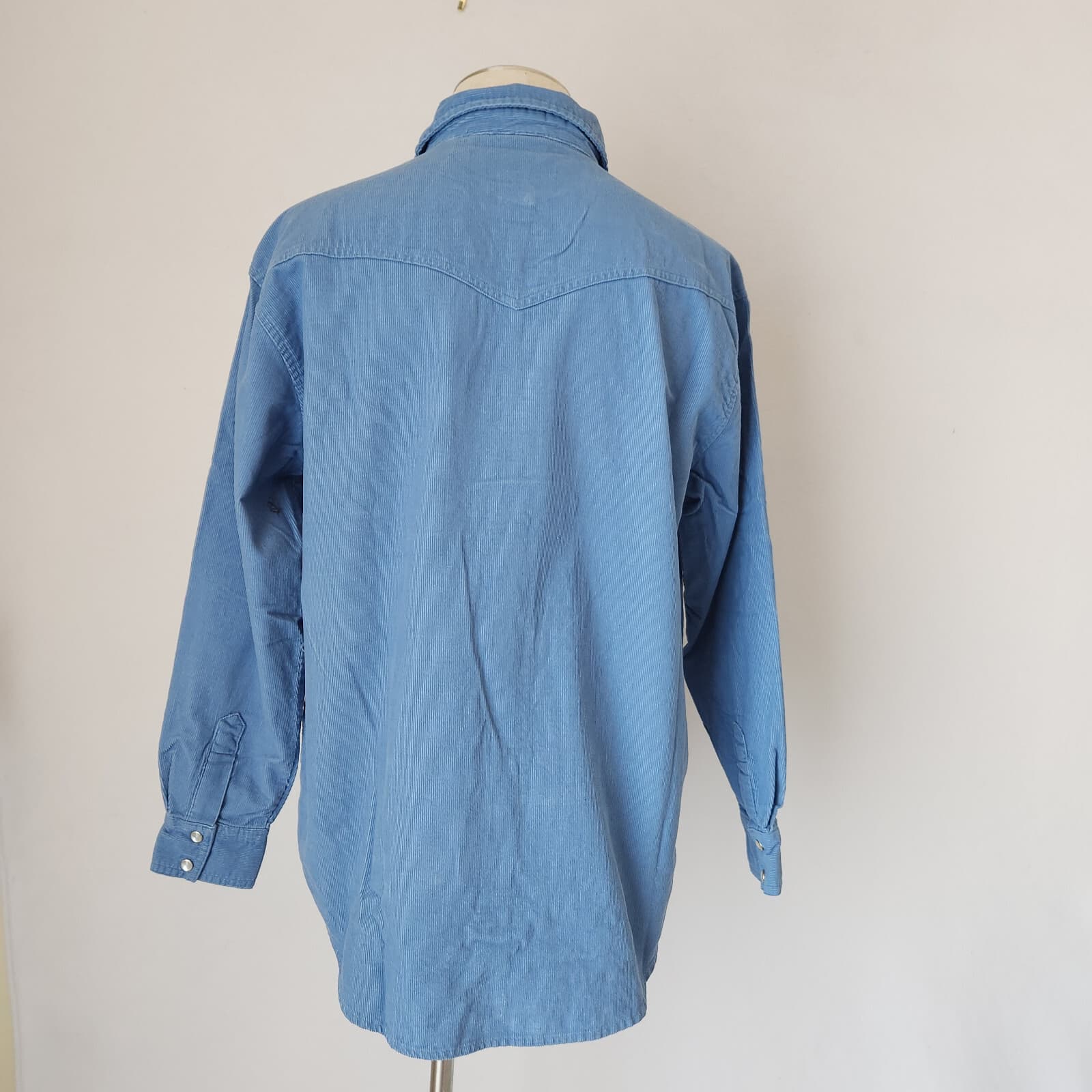NWoT Pooh Disney Embroidered Corduroy Western Shirt Pearl Snap Blue Cotton Sz.S - Thumbnail 6