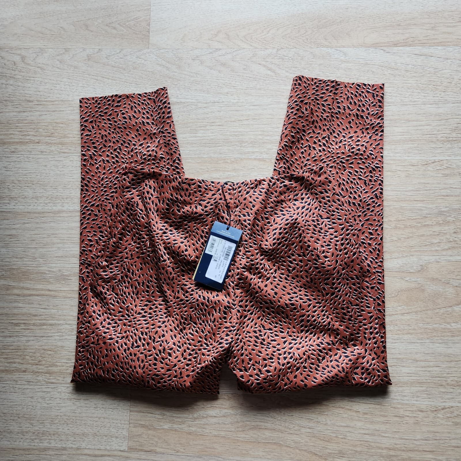NWT Piazza Sempione $395 Leopard Slim Leg Cropped Trouser Zip Brick Black Sz.44 - Thumbnail 5