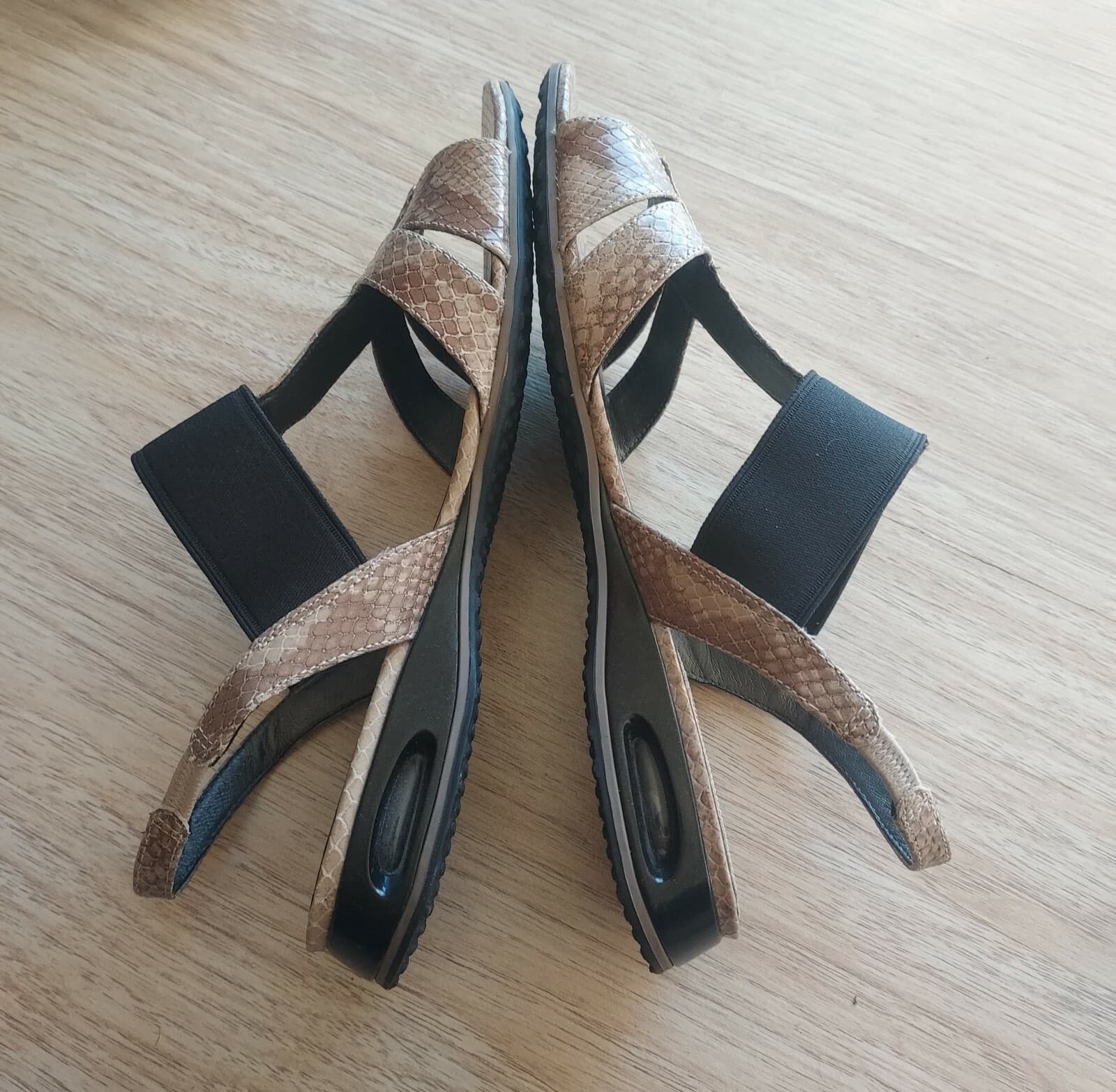 Cole Haan NikeAir Patent Snakeskin Strappy Sandals Light-Brown US8.5B - Thumbnail 5